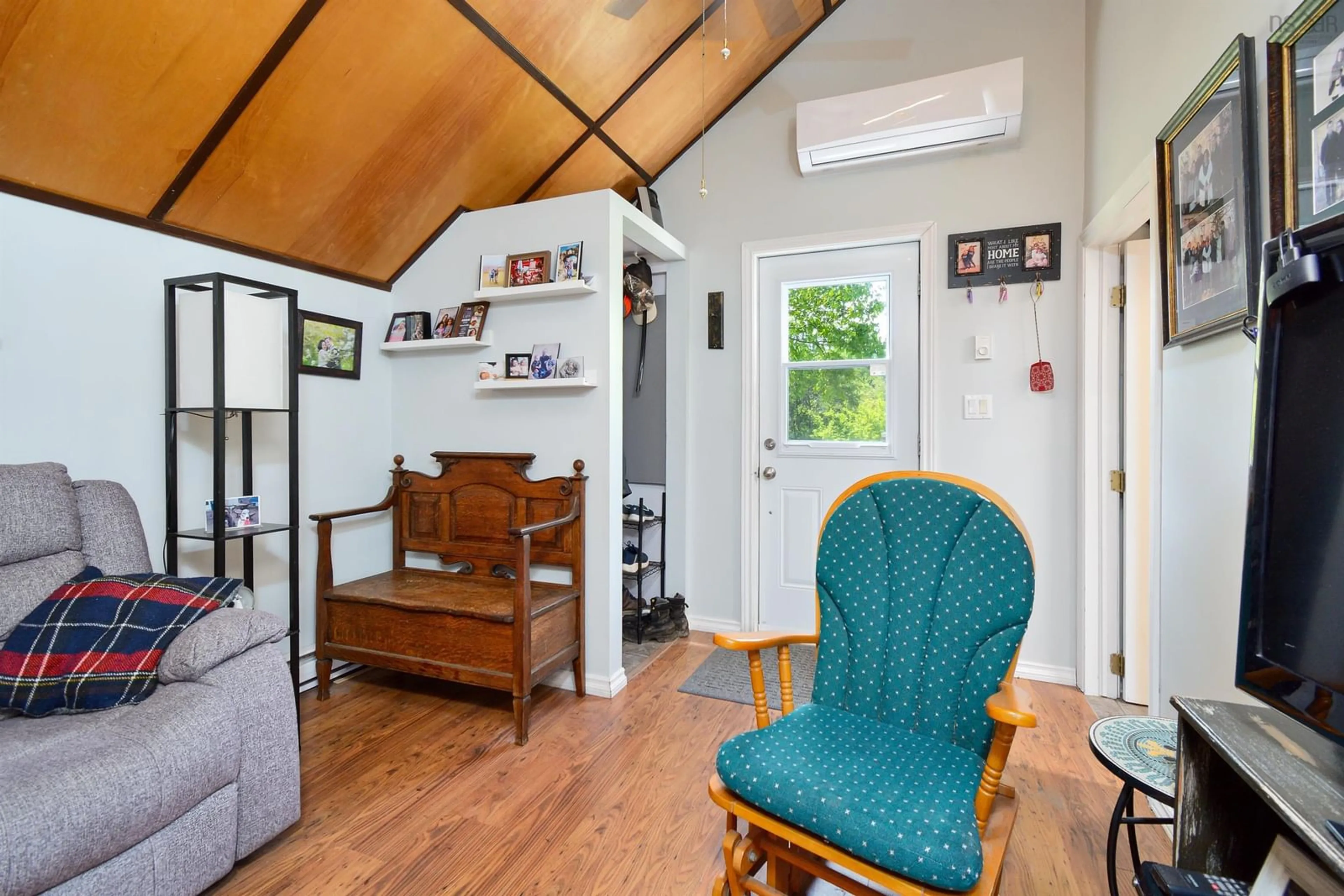 A pic of a room for 11217 Kempt Head Rd, Boularderie Centre Nova Scotia B1X 1L1