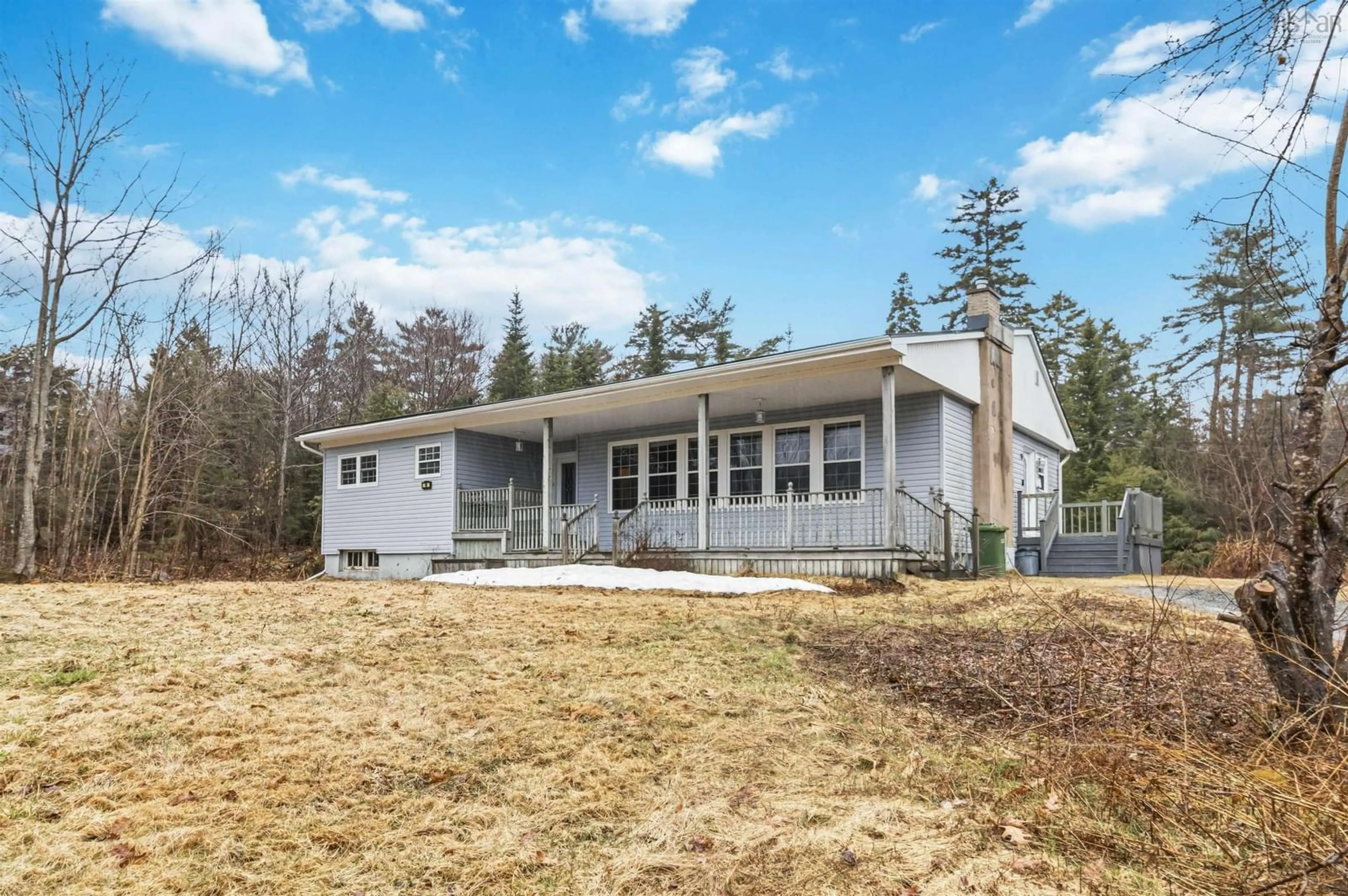 Home with vinyl exterior material, unknown for 98 Ponderosa Dr, Lake Echo Nova Scotia B3E 1C9
