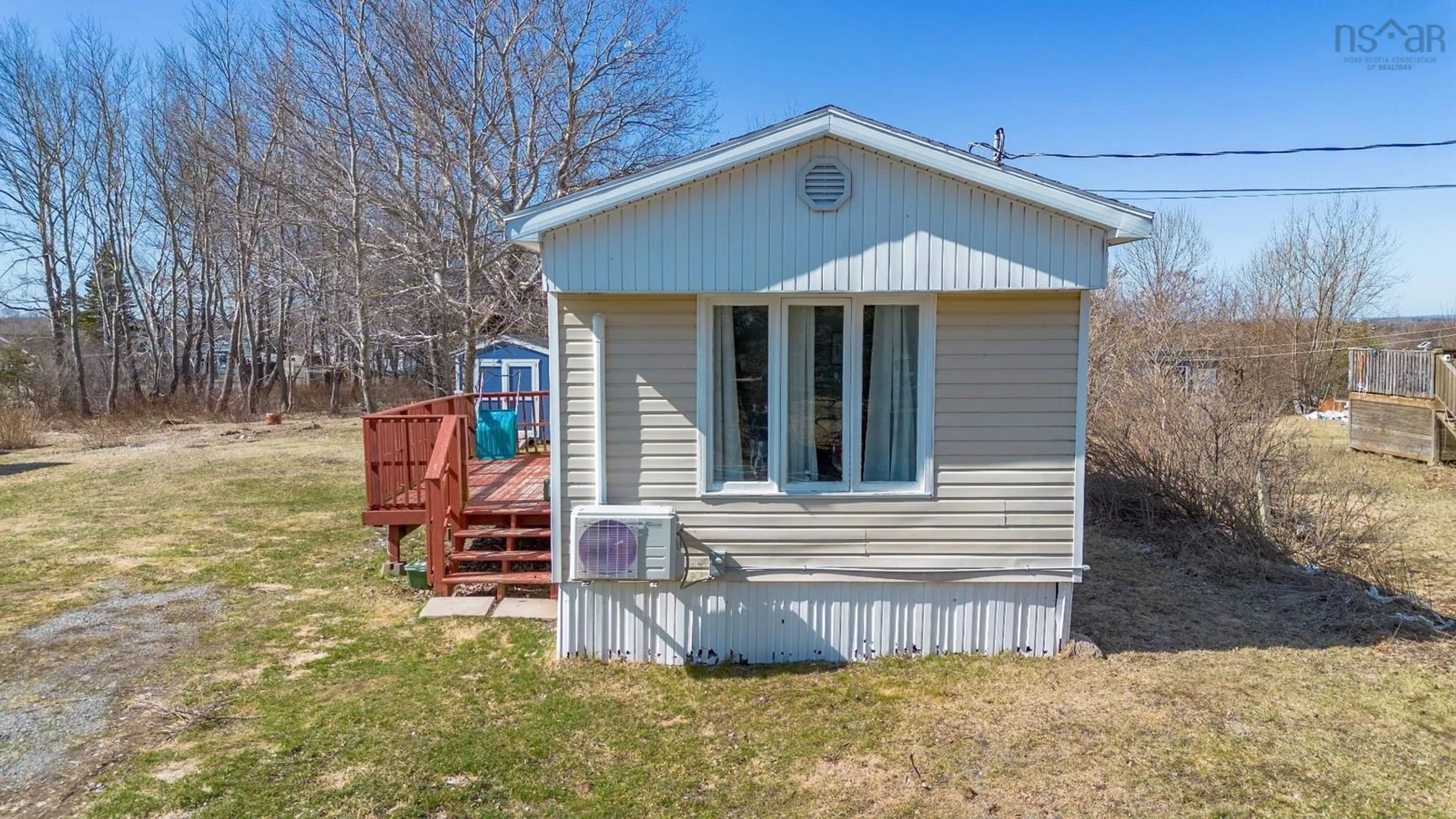 Shed for 255 Legatto St, Sydney Mines Nova Scotia B1V 2Z7