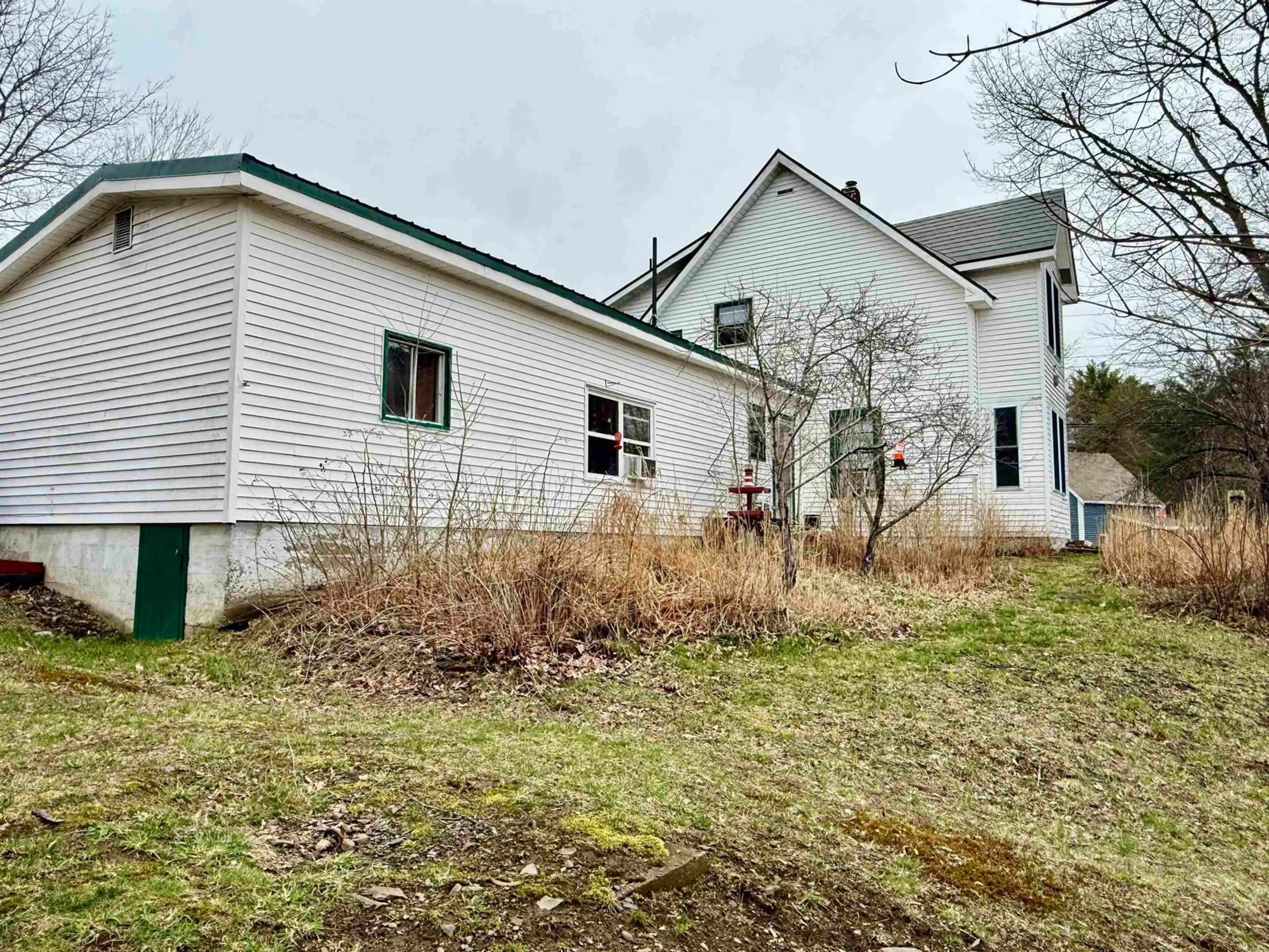 A pic from outside/outdoor area/front of a property/back of a property/a pic from drone, building for 69 Oakhill Rd, Dayspring Nova Scotia B4V 5R3