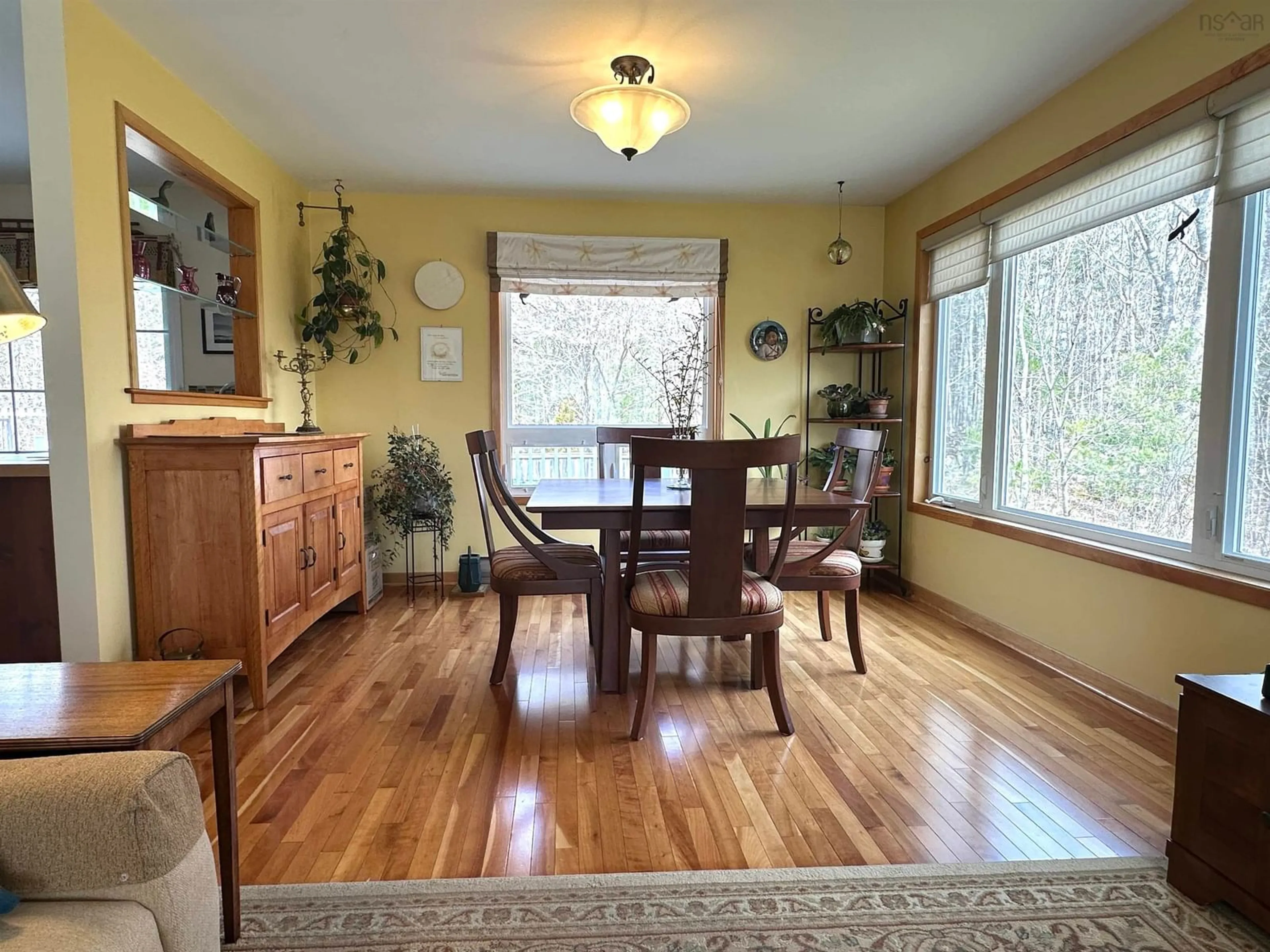 Dining room, wood/laminate floor for 46 Old Falls Rd, Liverpool Nova Scotia B0T 1K0