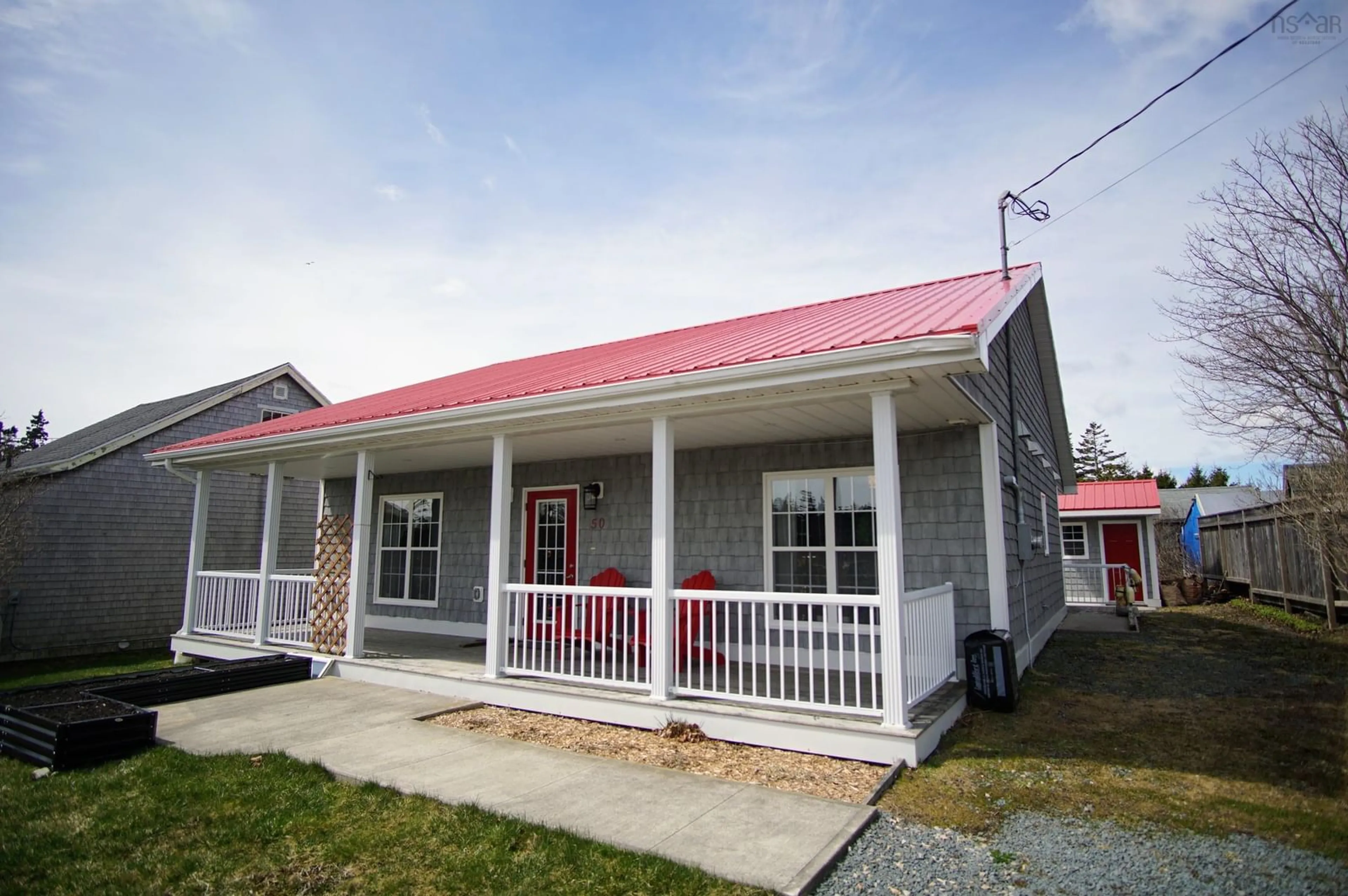 Home with vinyl exterior material, building for Church Street #50, Lockeport Nova Scotia B0T 1L0