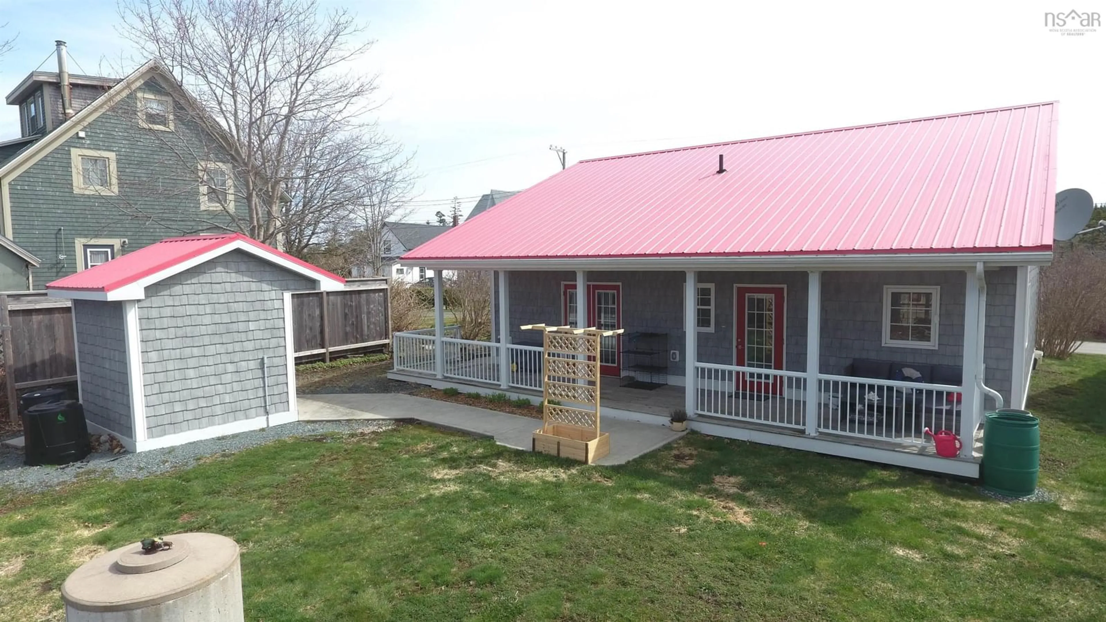 A pic from outside/outdoor area/front of a property/back of a property/a pic from drone, building for Church Street #50, Lockeport Nova Scotia B0T 1L0