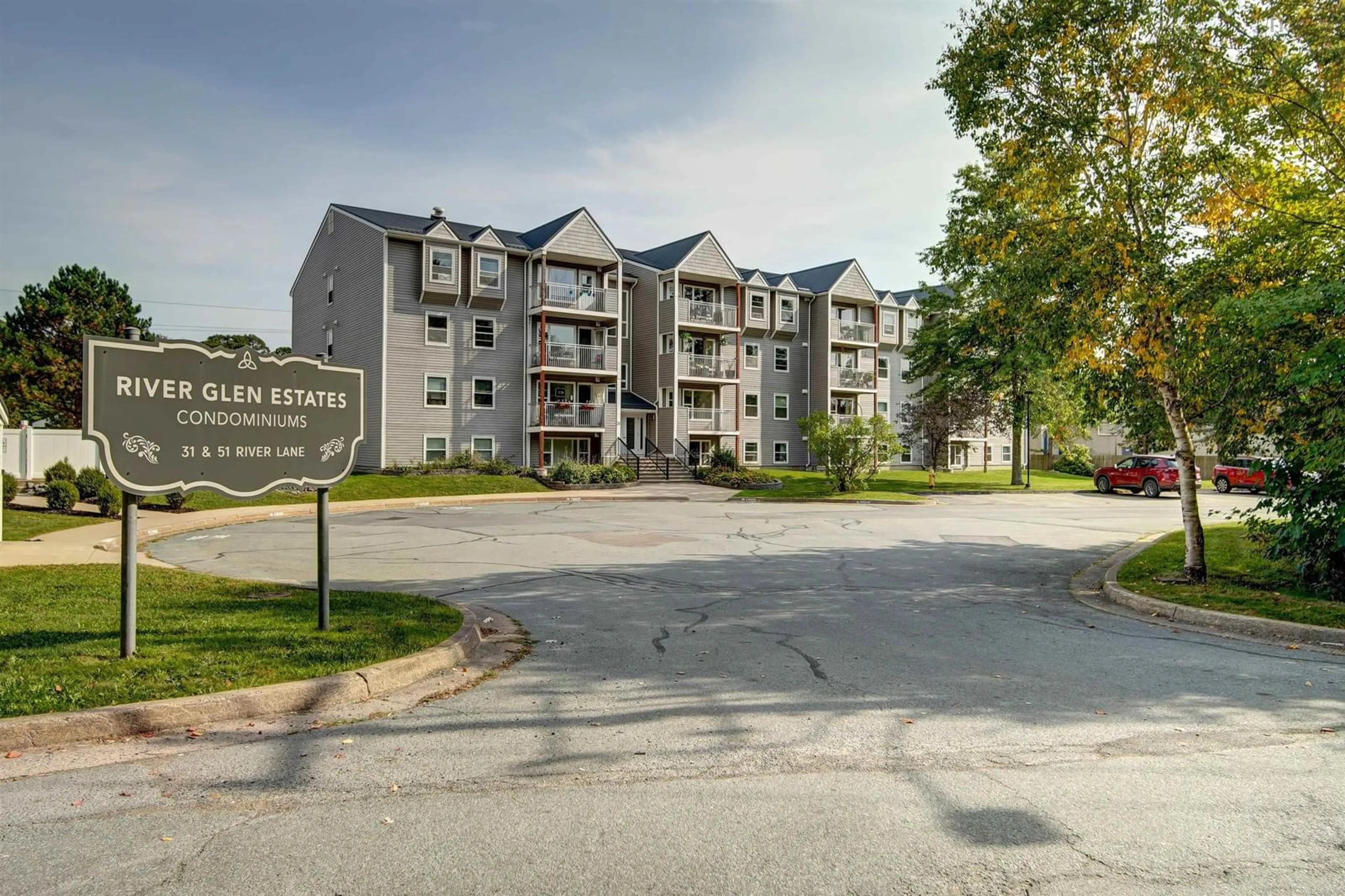 A pic from outside/outdoor area/front of a property/back of a property/a pic from drone, unknown for 31 River Lane #304, Bedford Nova Scotia B4A 3Y7