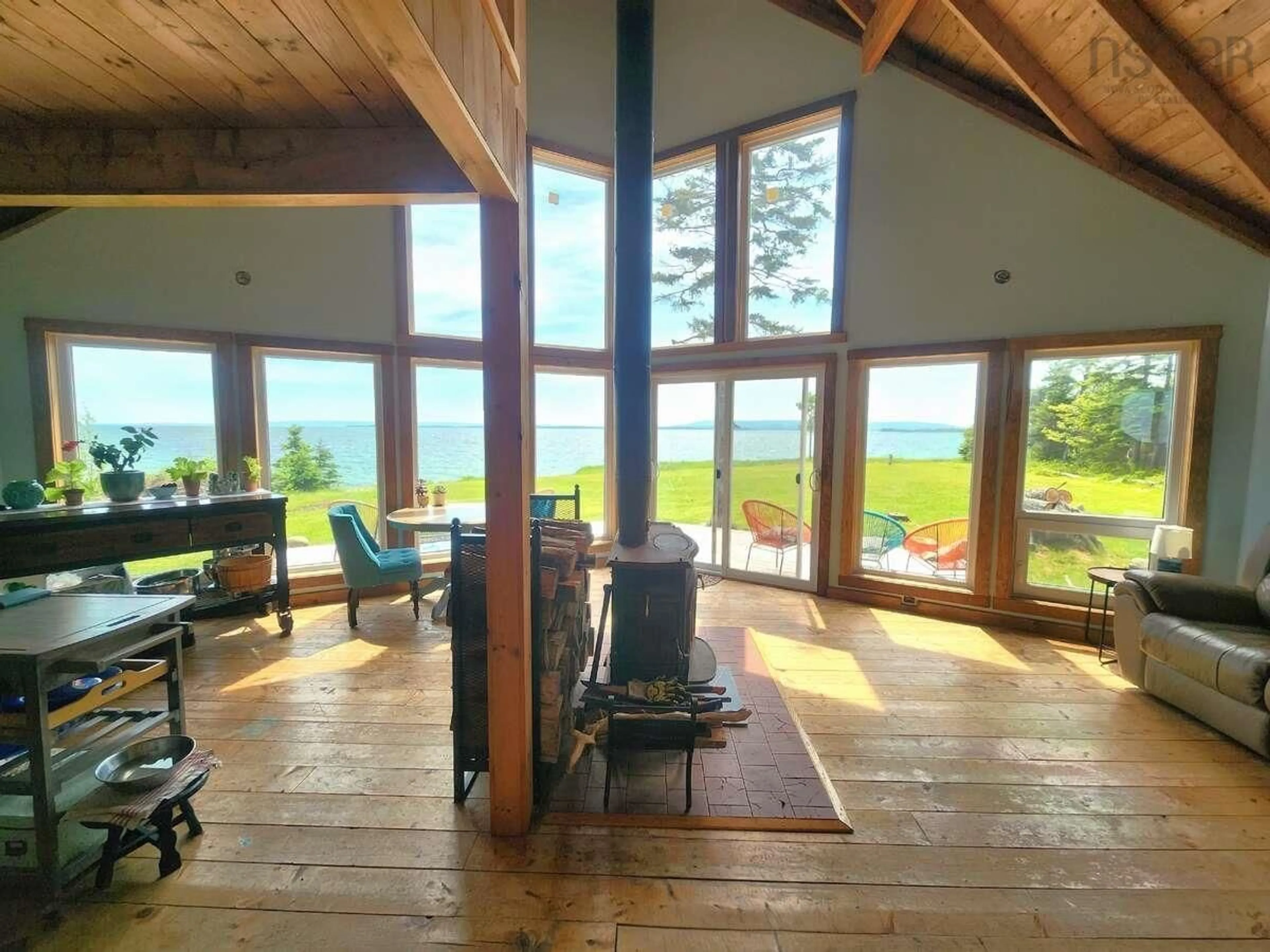 Indoor foyer for 56 Johnny Ben's Lane, Red Point Nova Scotia B2C 1G8