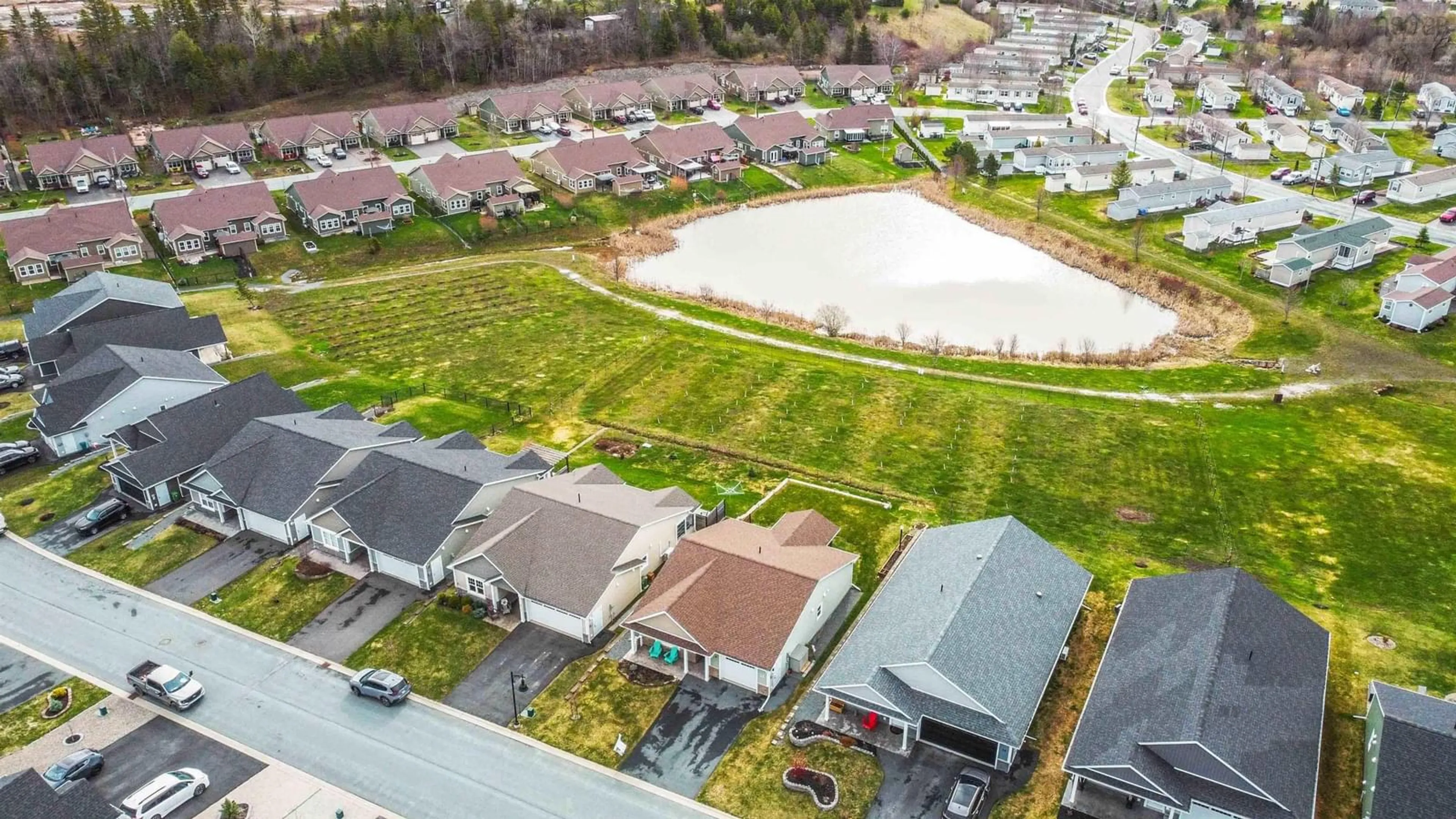A pic from outside/outdoor area/front of a property/back of a property/a pic from drone, water/lake/river/ocean view for 35 Elizabeth Ave, Garlands Crossing Nova Scotia B0N 2T0