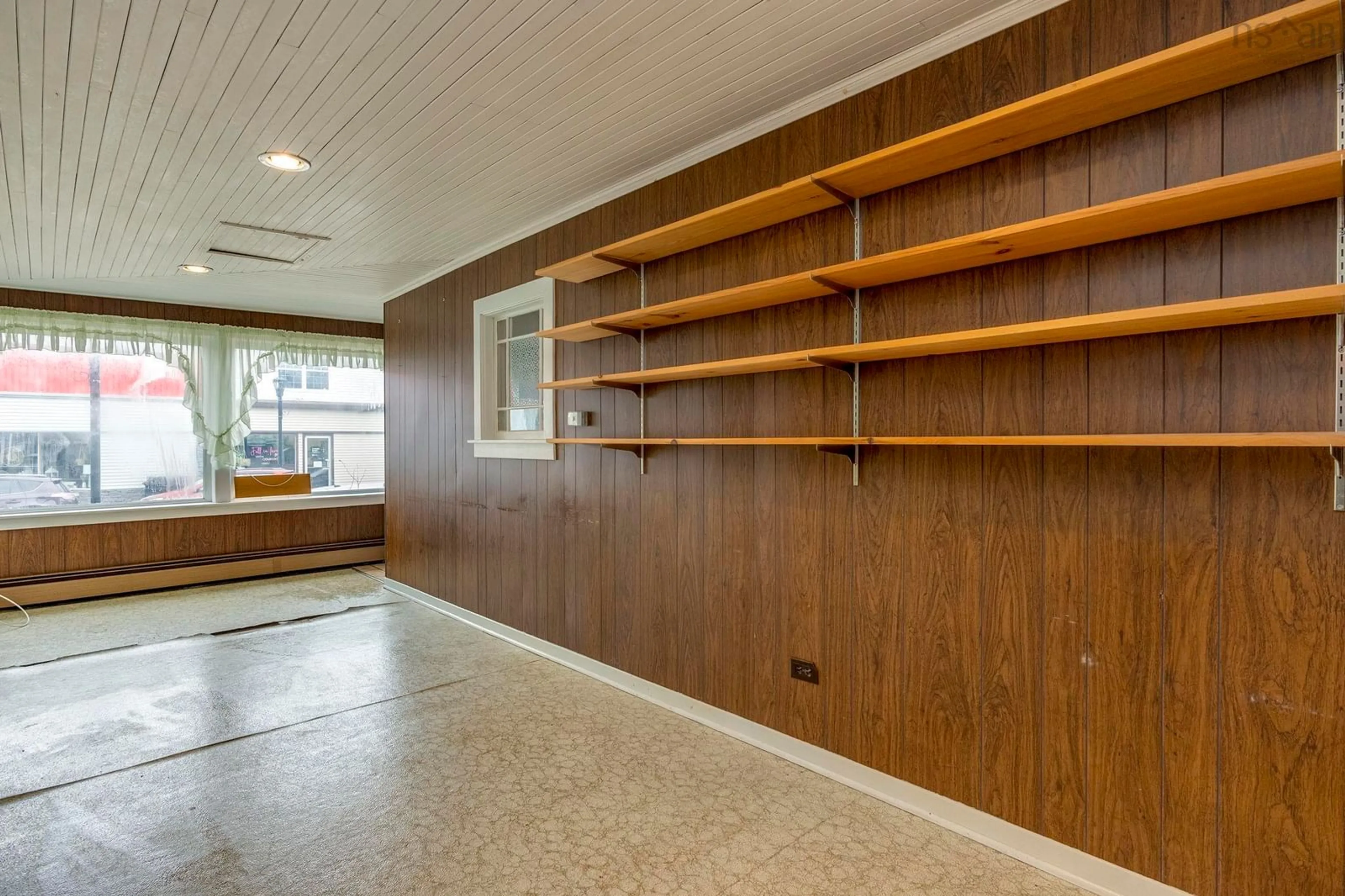 Unknown for 60 Commercial Street, Middleton Nova Scotia B0S 1P0