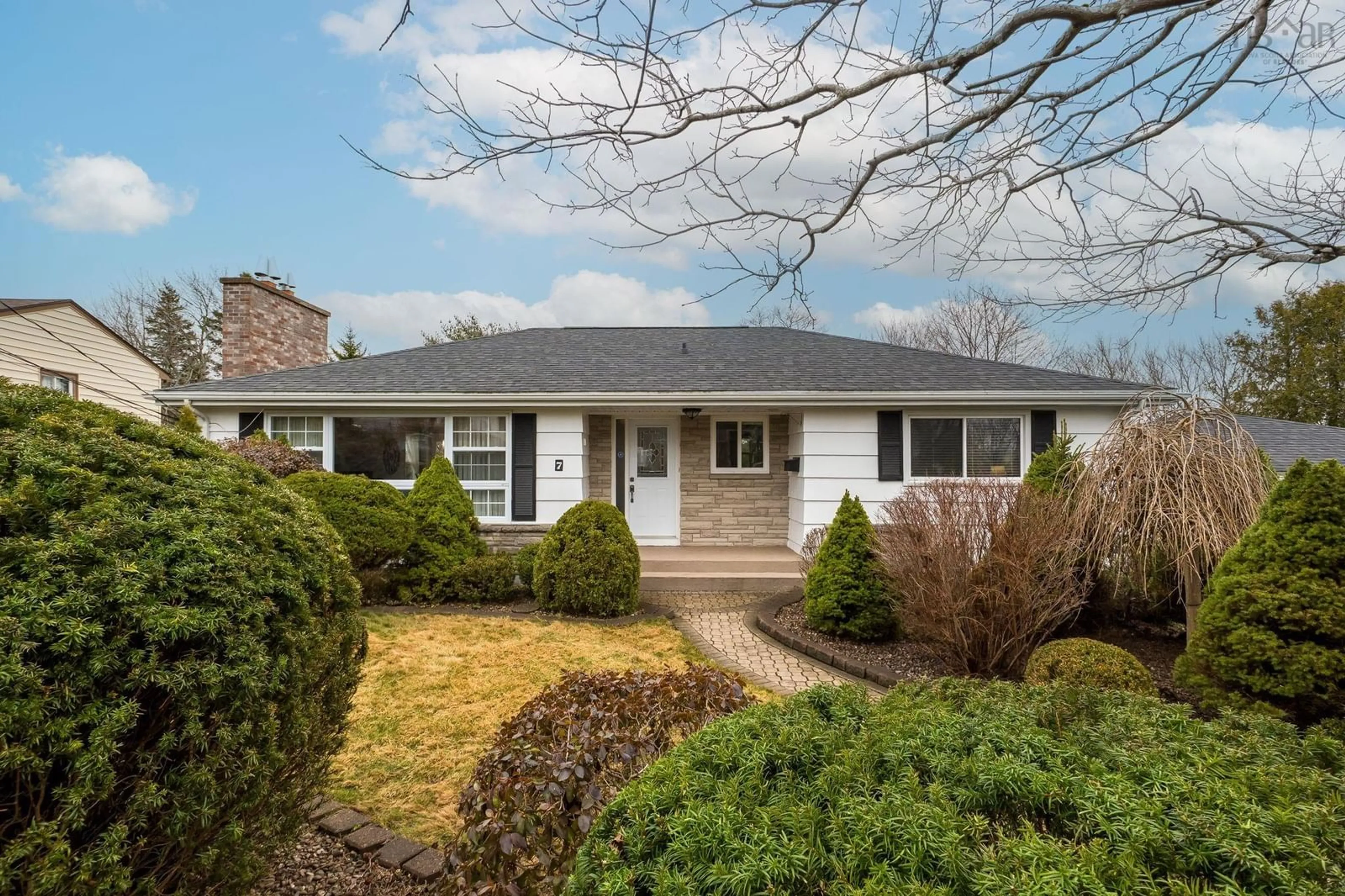 Home with vinyl exterior material, street for 7 Lincoln Dr, Bedford Nova Scotia B4A 1S6