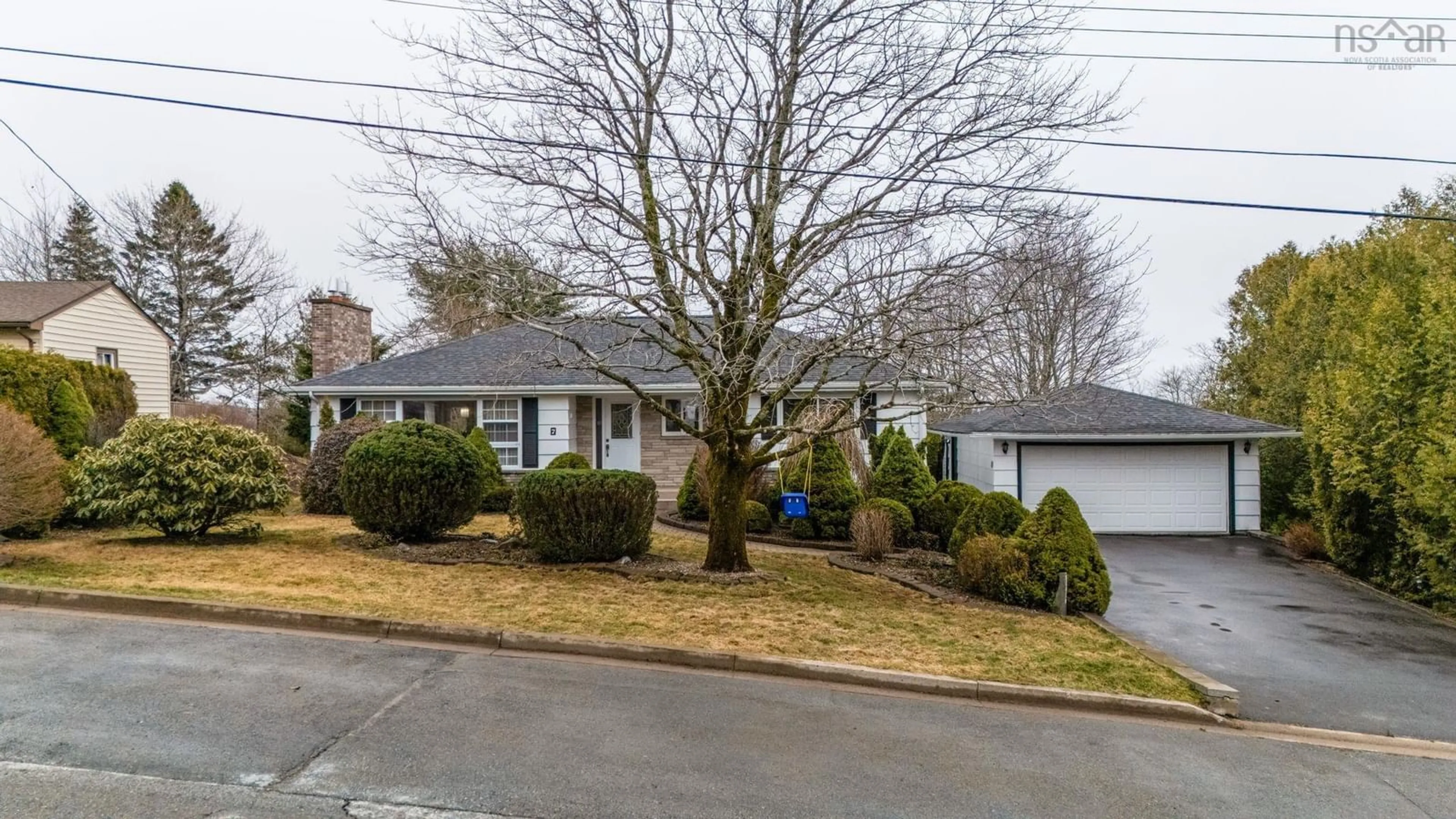 Unknown for 7 Lincoln Dr, Bedford Nova Scotia B4A 1S6