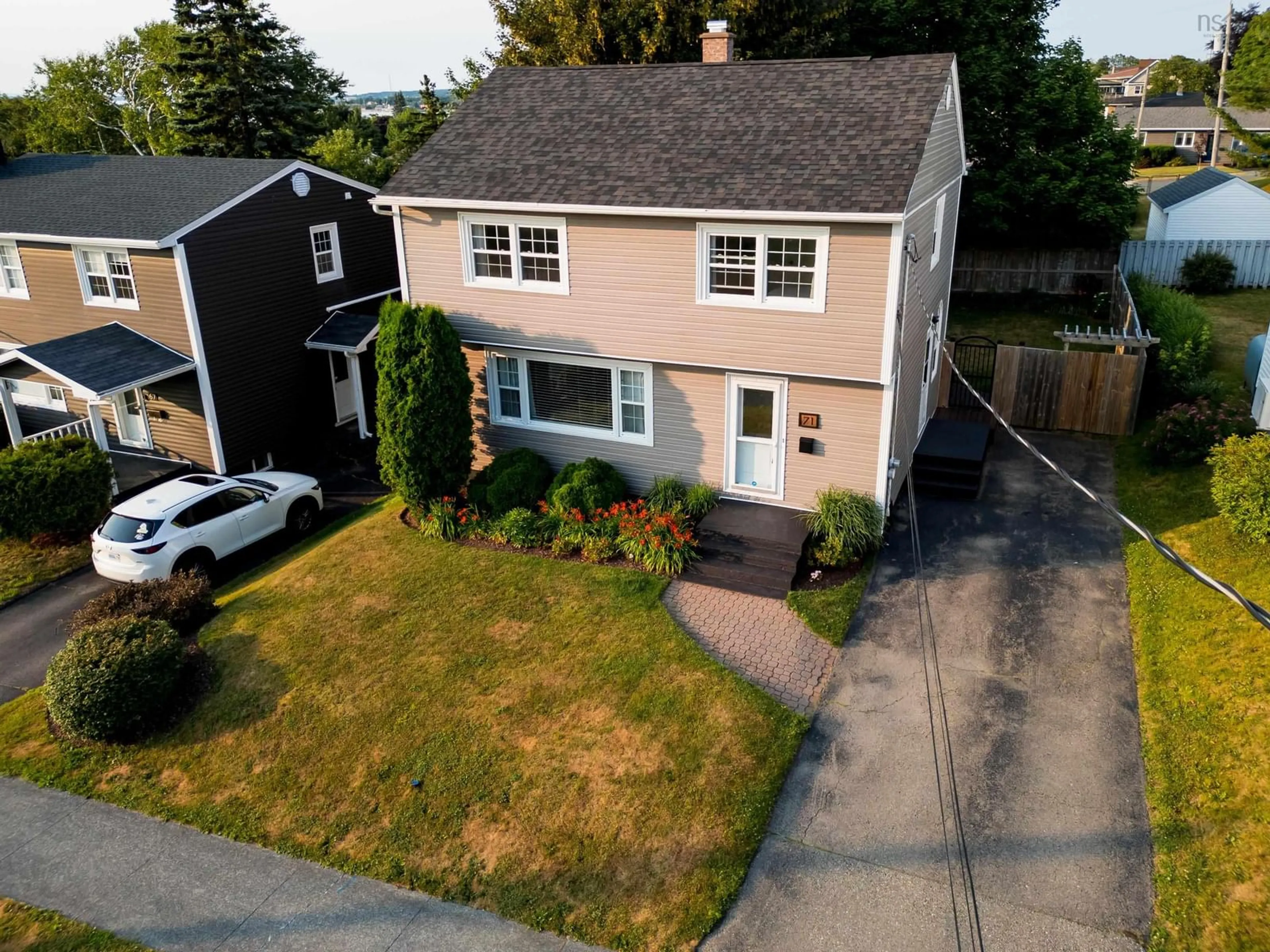 A pic from outside/outdoor area/front of a property/back of a property/a pic from drone, street for 71 Moxham Dr, Sydney Nova Scotia B1S 1Z9
