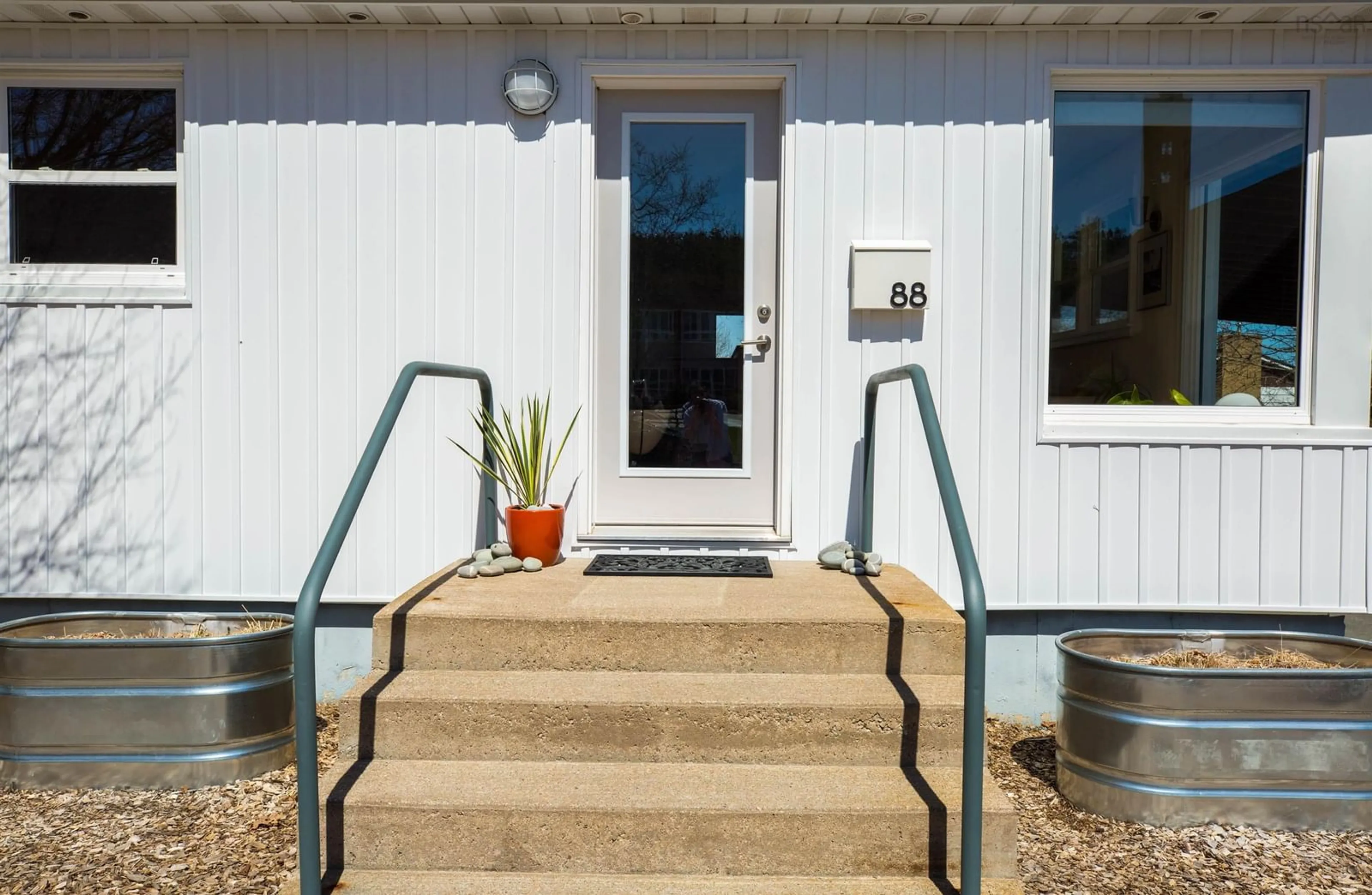 Indoor entryway for 88 Hillcrest St, Bridgewater Nova Scotia B4T 1T3