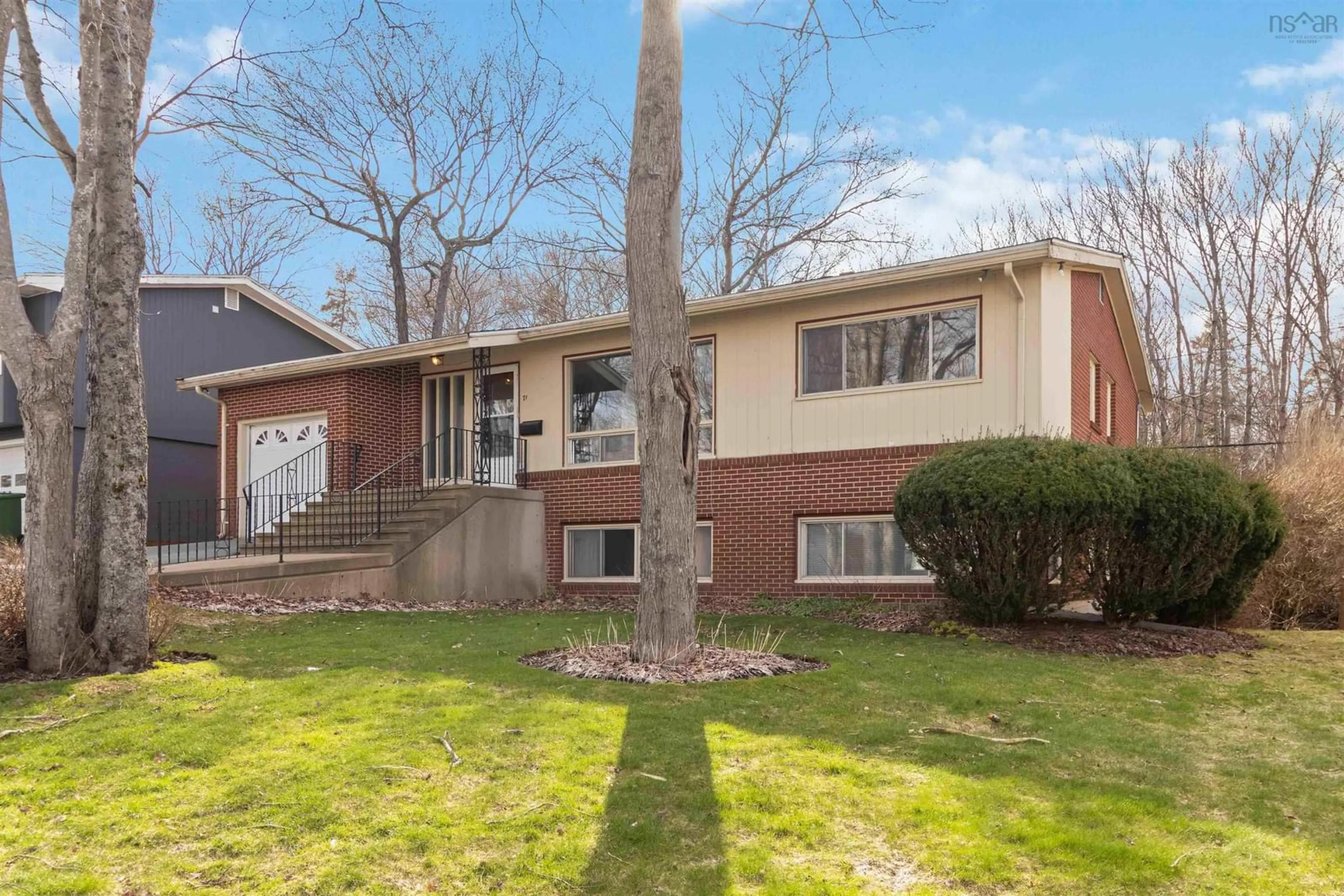 Unknown for 71 Woodward Cres, Halifax Nova Scotia B3M 1J6