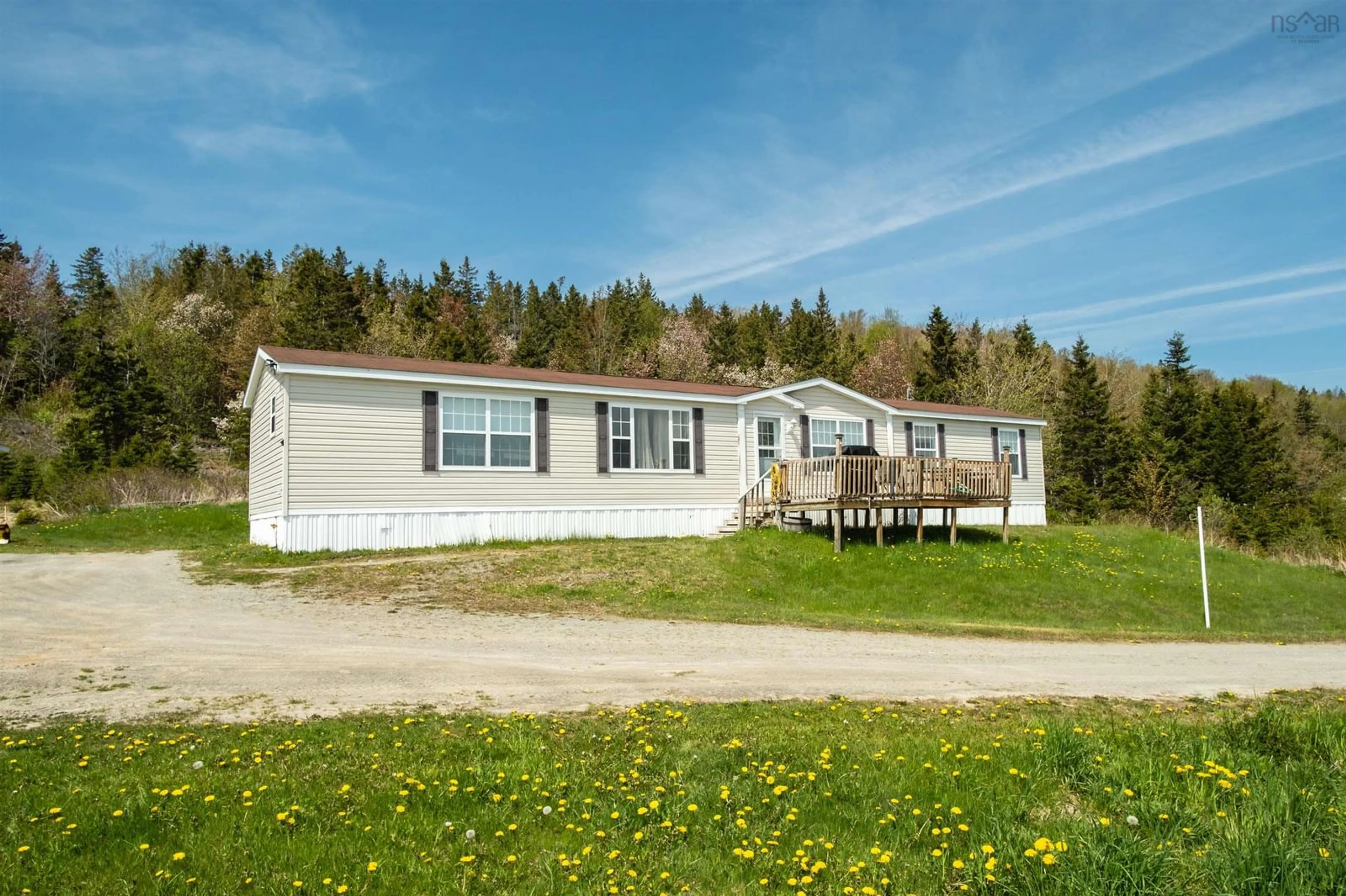 Home with vinyl exterior material, unknown for 1576 West Lake Ainslie Rd, West Lake Ainslie Nova Scotia B0E 1N0