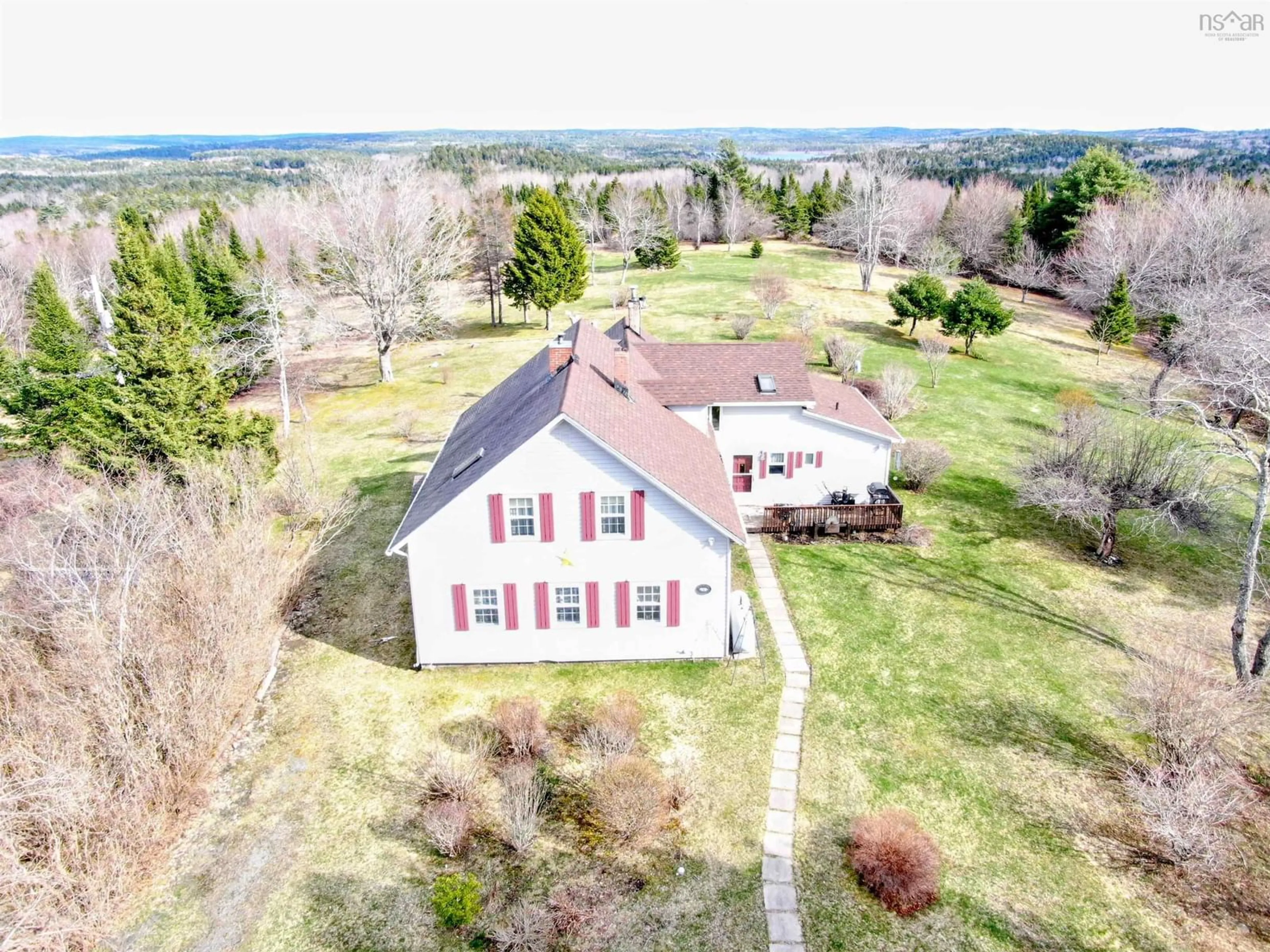 A pic from outside/outdoor area/front of a property/back of a property/a pic from drone, unknown for 1536 Conquerall Rd, Conquerall Bank Nova Scotia B4V 0J9