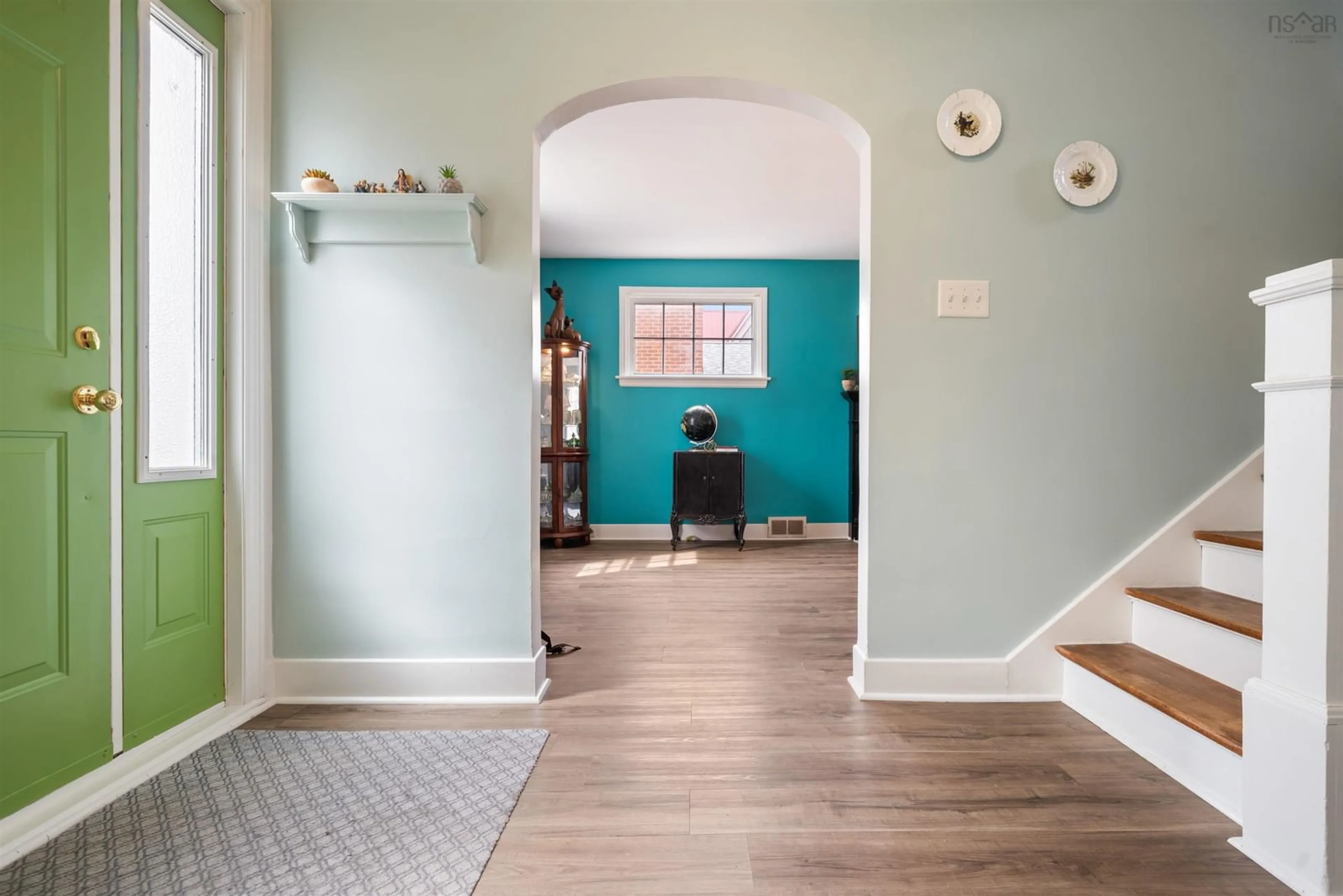 Indoor entryway for 105 Lyman St, Truro Nova Scotia B2N 4S3