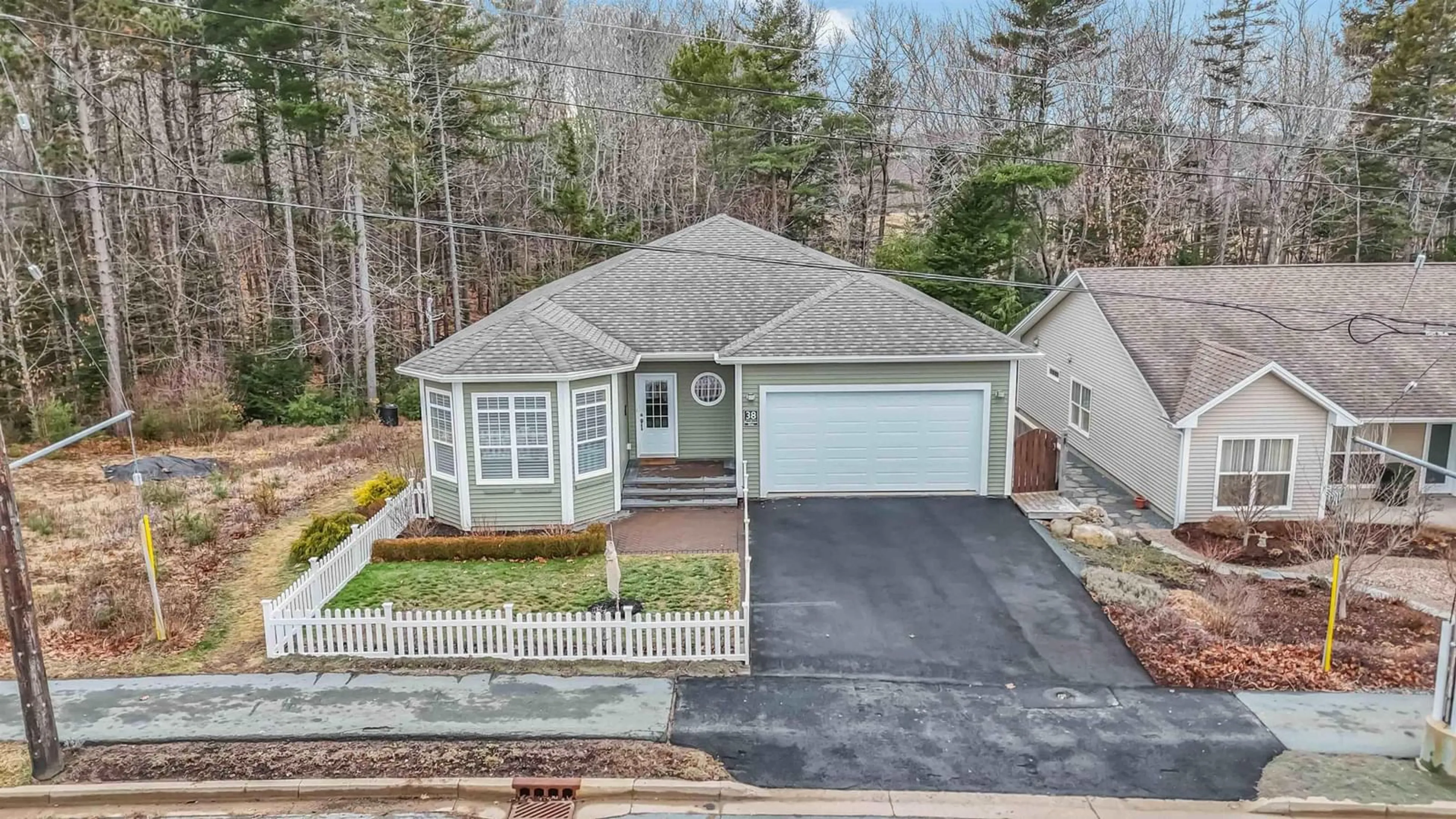 Unknown for 38 Roundhouse Dr, Bridgewater Nova Scotia B4V 9A9