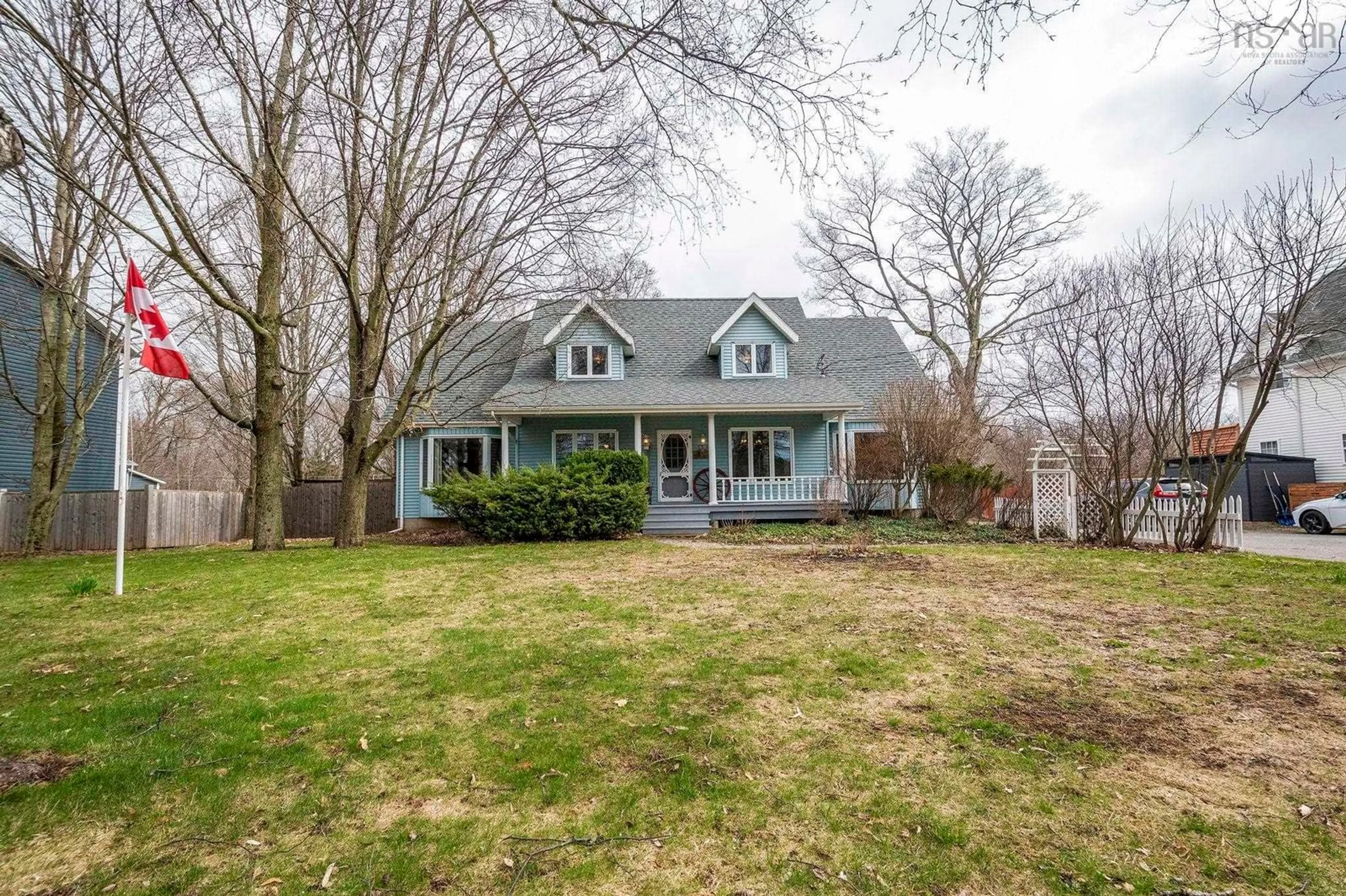 A pic from outside/outdoor area/front of a property/back of a property/a pic from drone, street for 752 Main St, Kingston Nova Scotia B0P 1R0