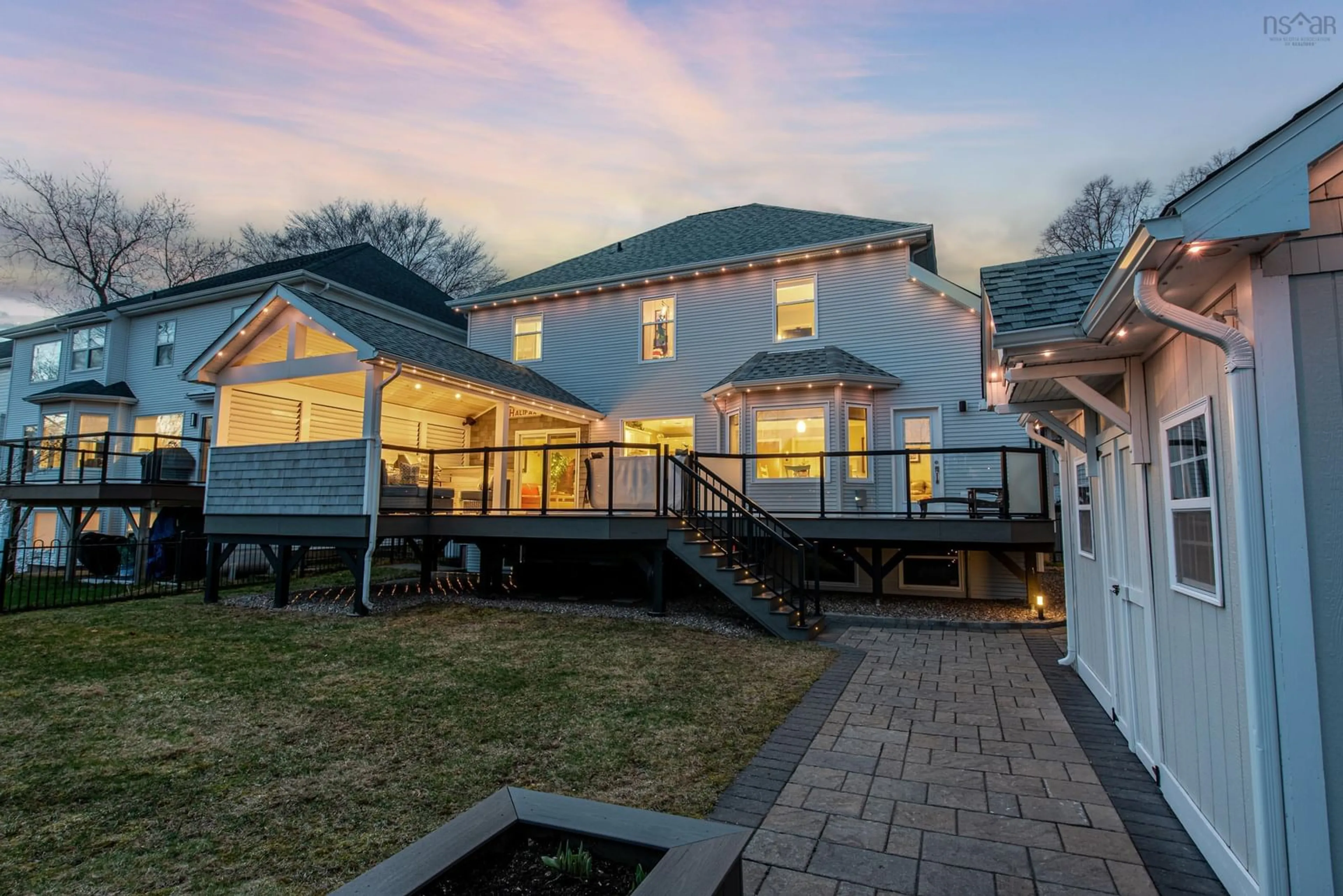 Patio, unknown for 5706 Southwood Dr, Halifax Peninsula Nova Scotia B3H 4P4