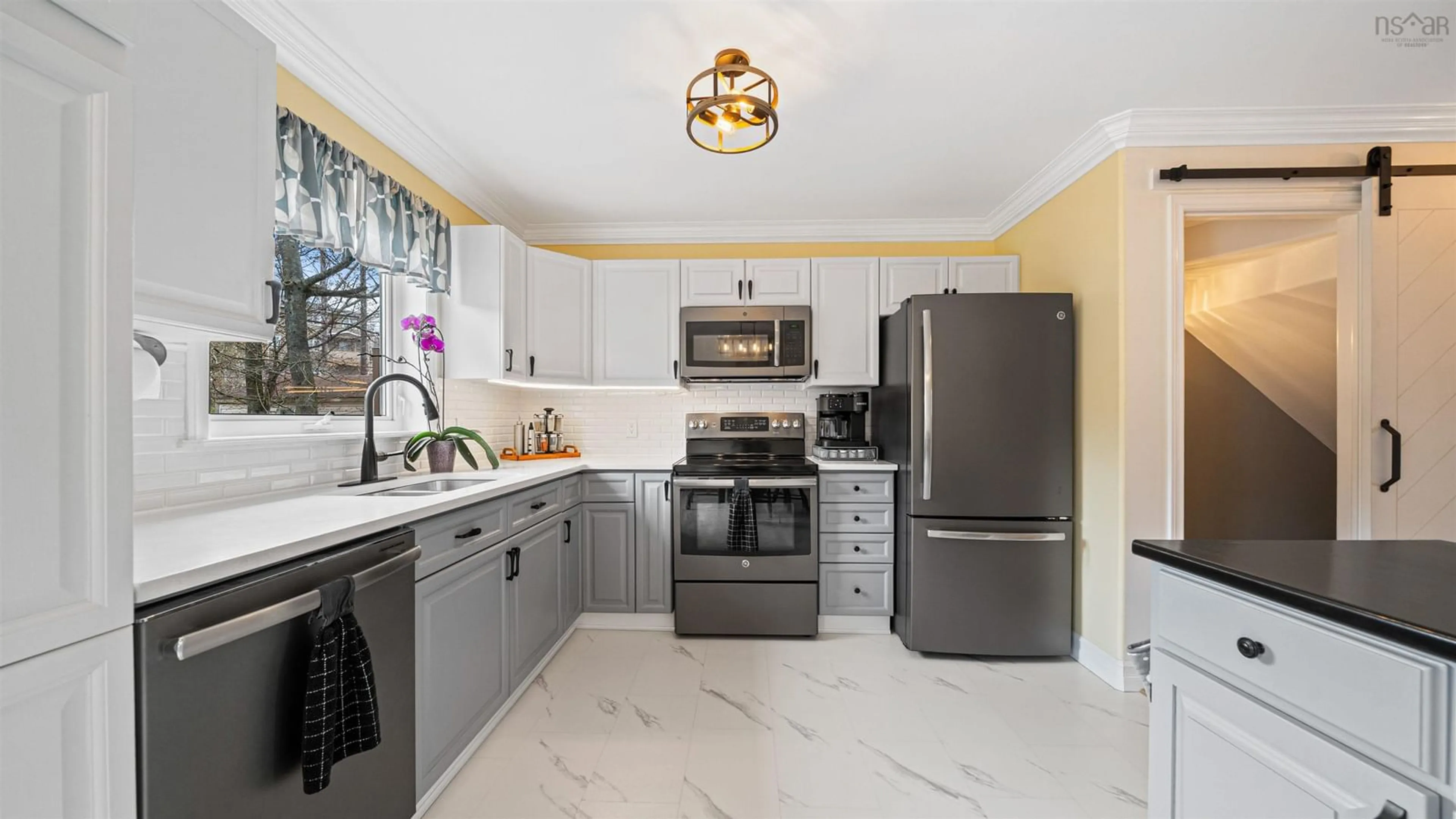 Unknown for 30 Glenbourne Crt, Halifax Nova Scotia B3S 1E2