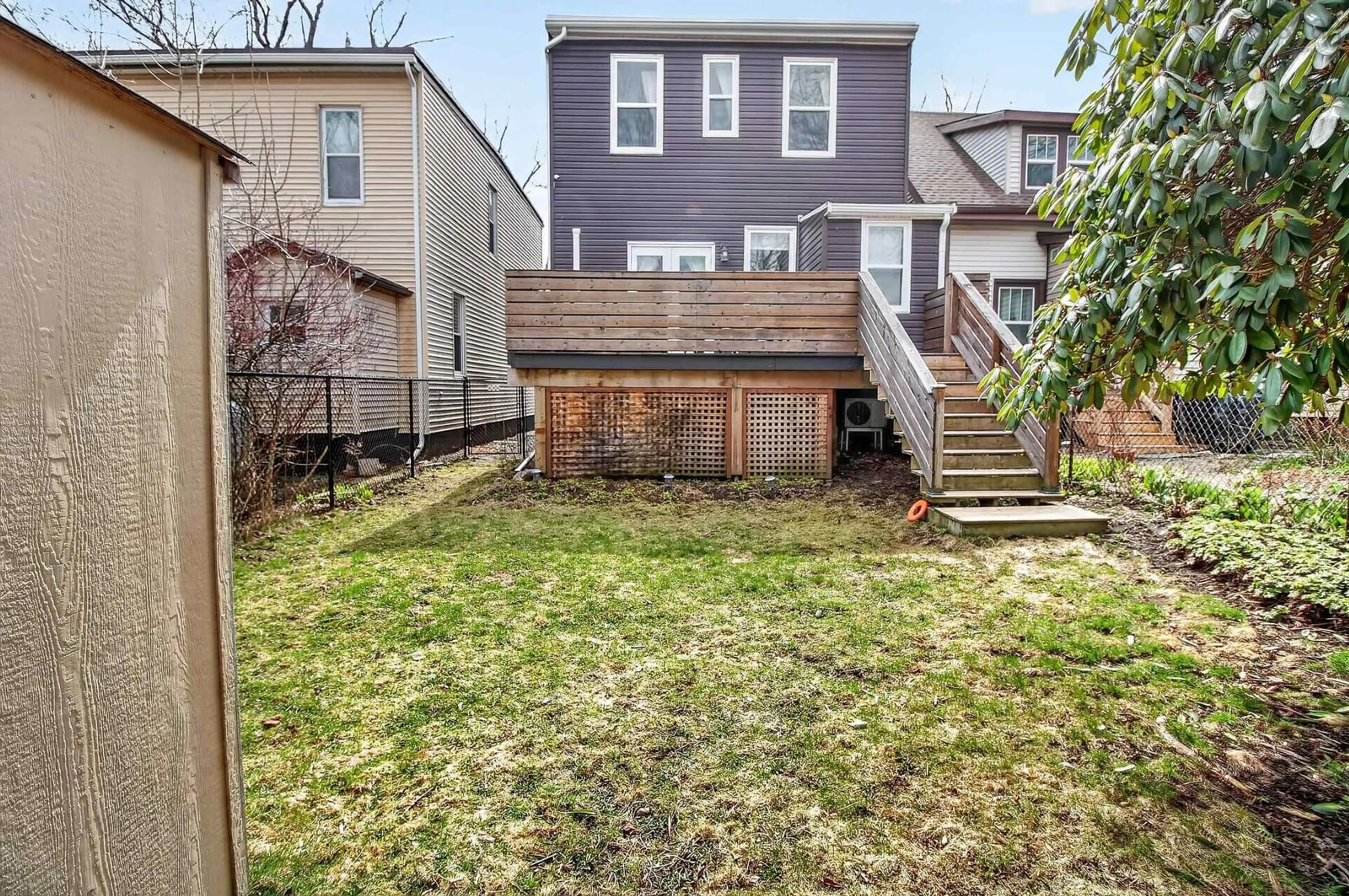 Patio, street for 6243 Seaforth St, Halifax Nova Scotia B3L 1R1