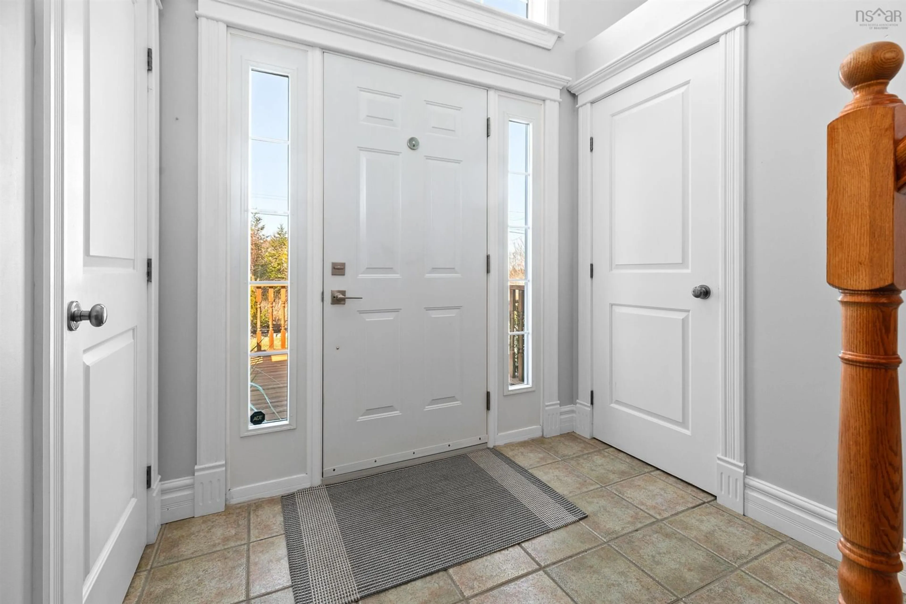 Indoor entryway for 626 Westwood Blvd, Tantallon Nova Scotia B3Z 4K5