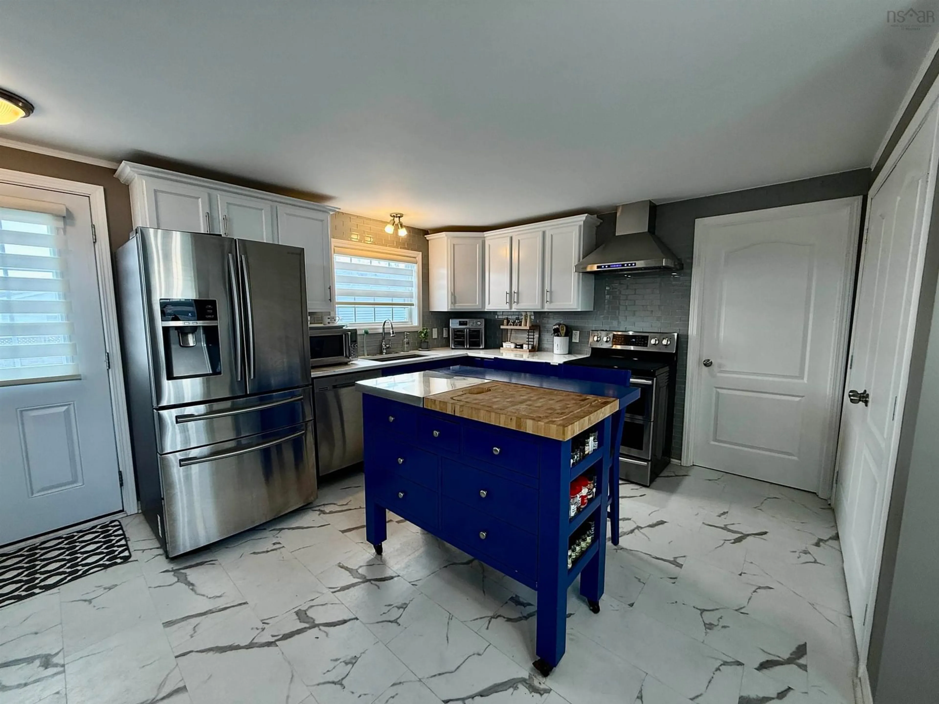Open concept kitchen, ceramic/tile floor for 8 Wilson Ave, Dartmouth Nova Scotia B2Y 2B3