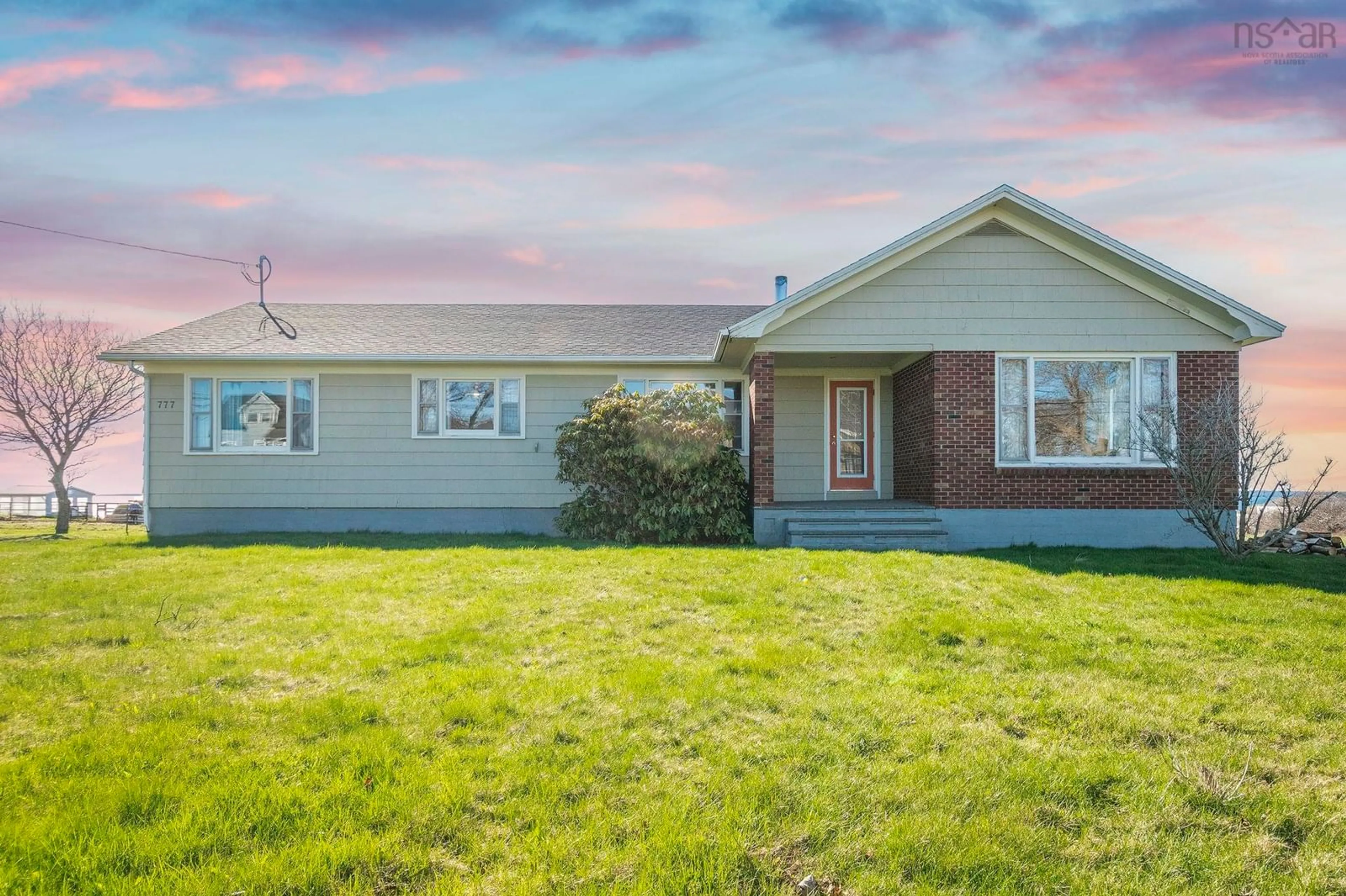 Home with vinyl exterior material, unknown for 777 1 Hwy, Comeauville Nova Scotia B0W 2Z0