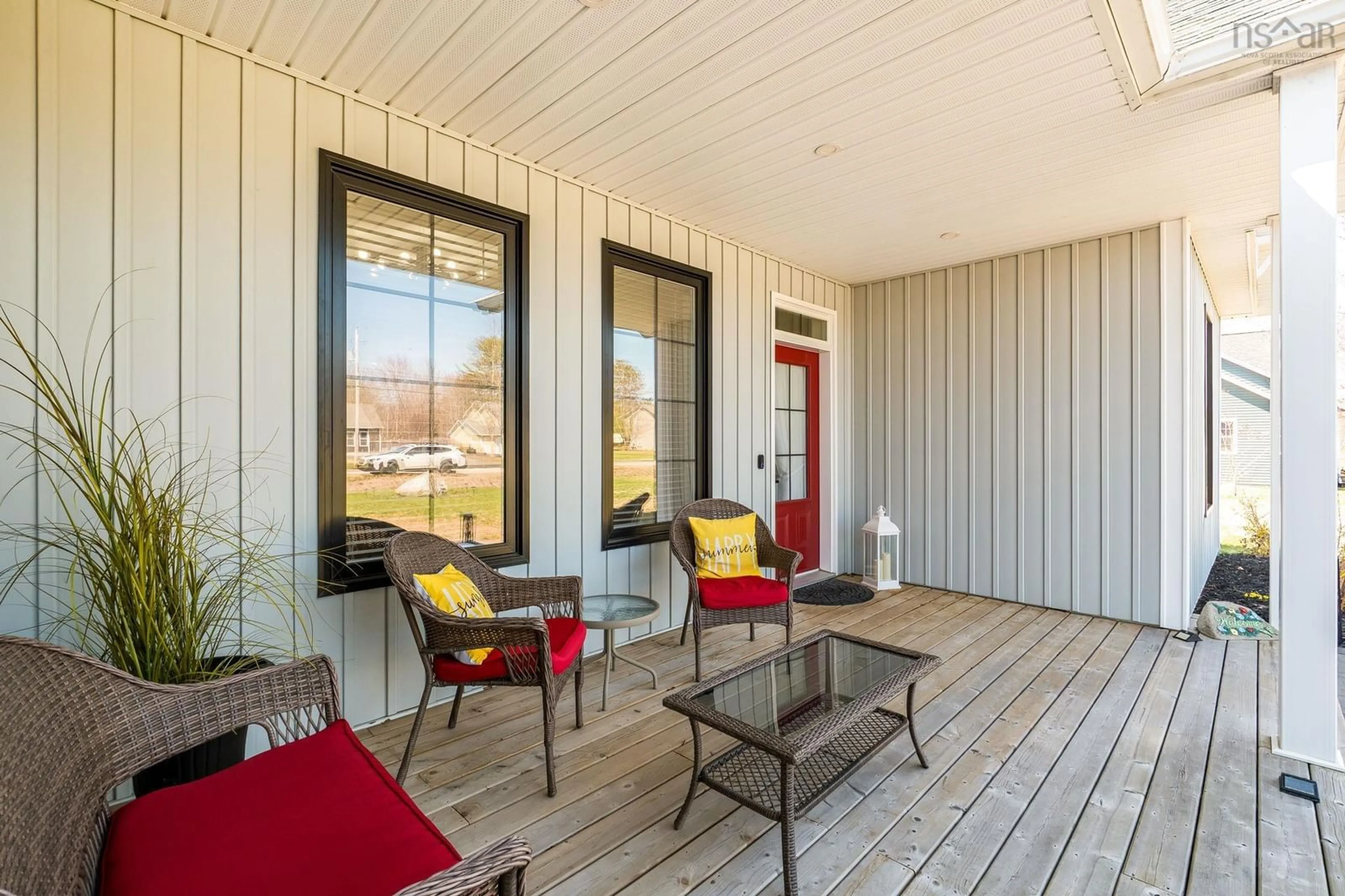 Patio, street for 139 Belle Dr, Meadowvale Nova Scotia B0P 1R0