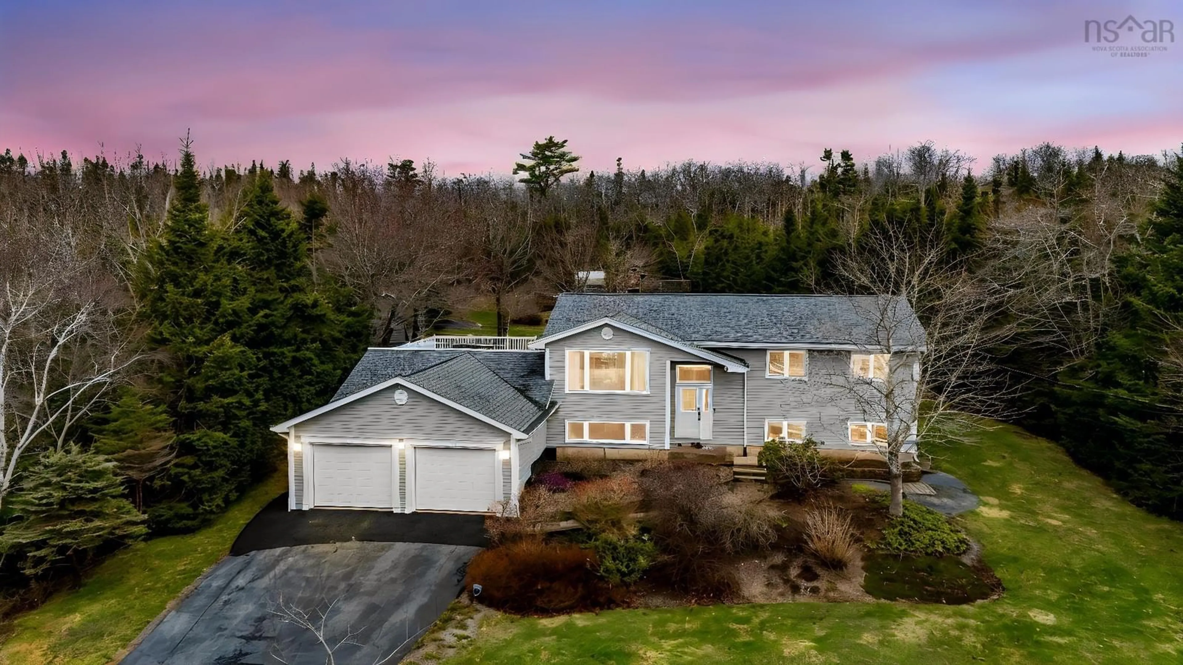 A pic from outside/outdoor area/front of a property/back of a property/a pic from drone, street for 122 Bayview Dr, Whites Lake Nova Scotia B3T 1Z1