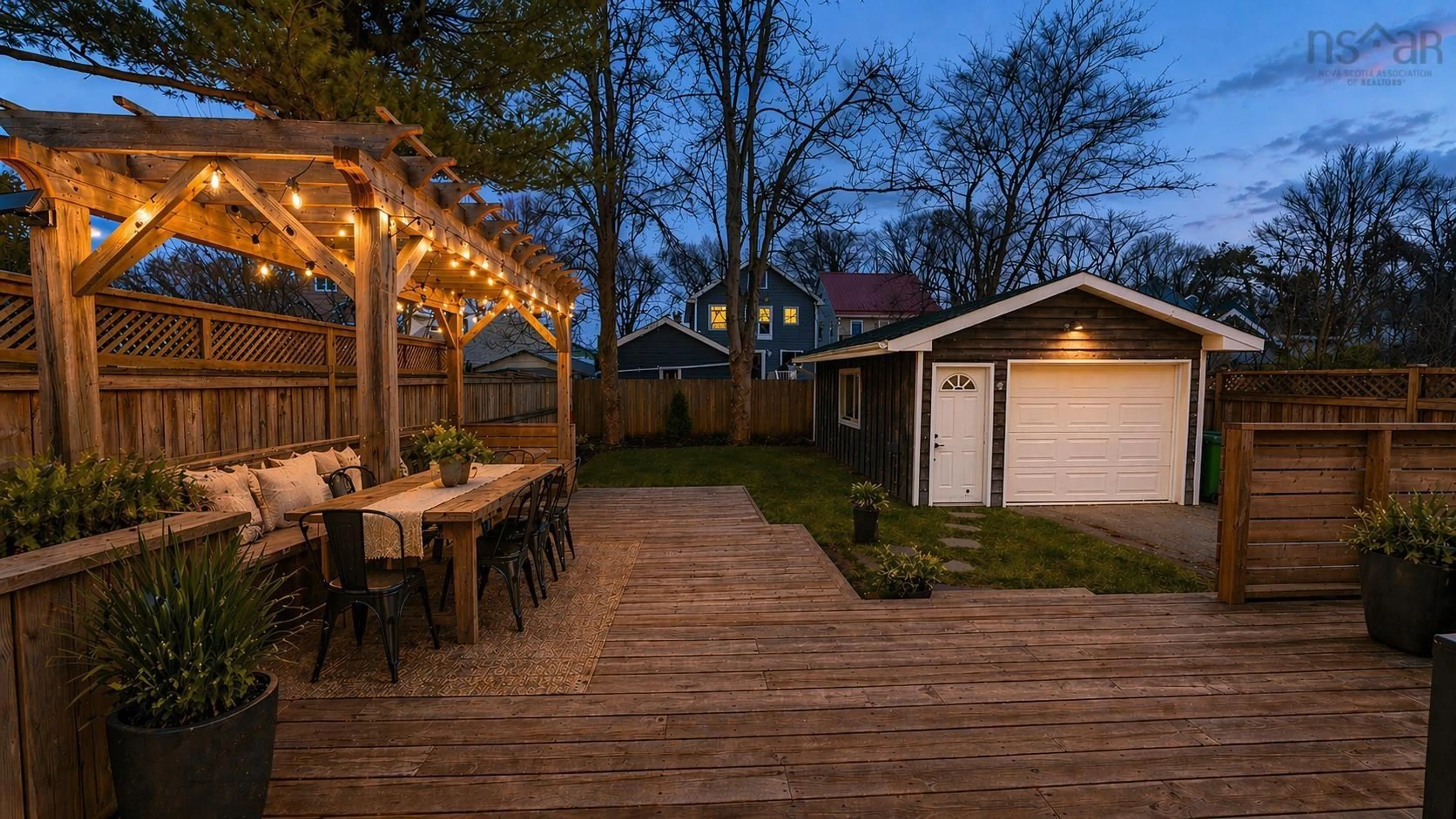 Patio, street for 6441/6443 Summit St, Halifax Nova Scotia B3L 1S2