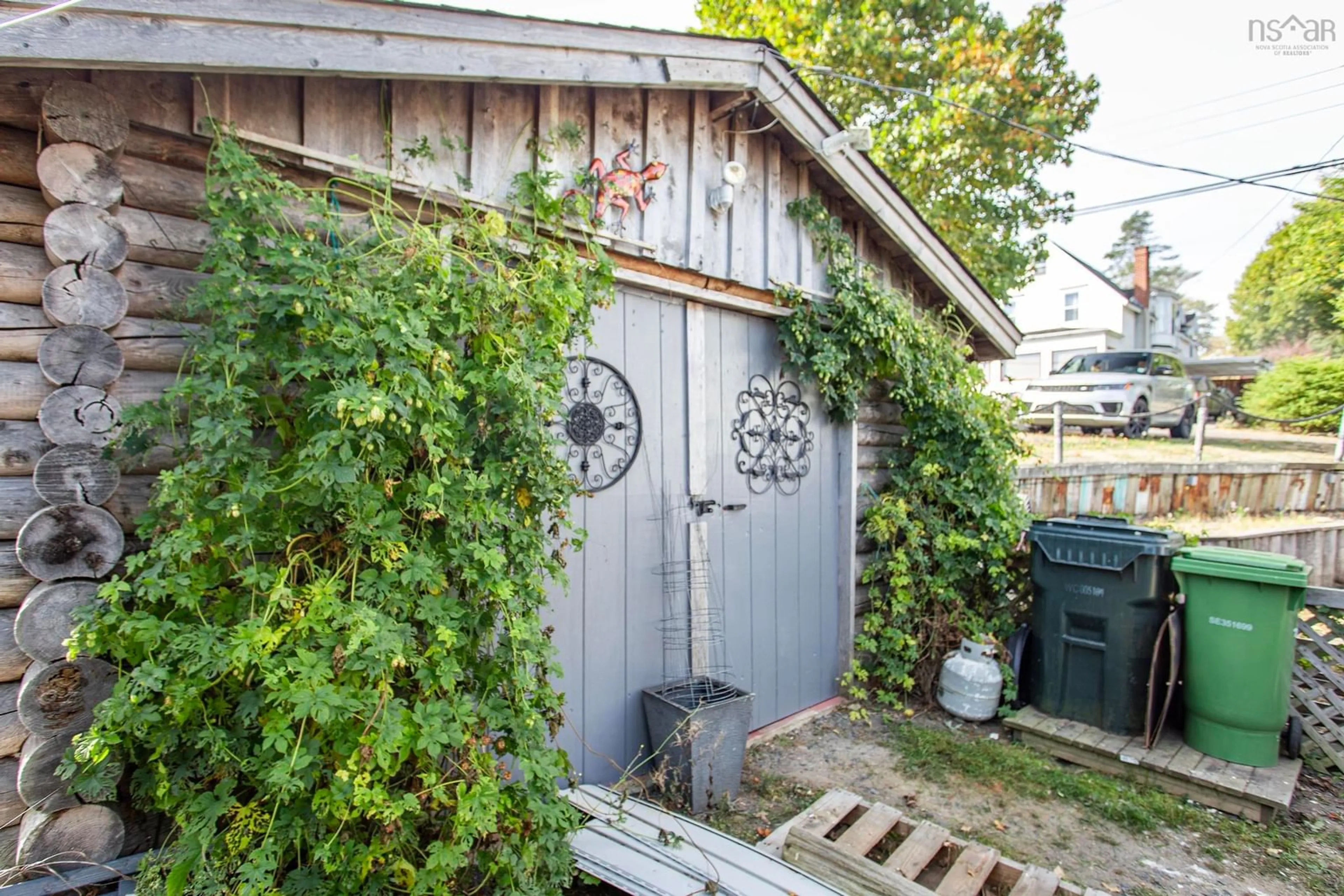 Shed for 188 King St, Digby Nova Scotia B0V 1A0