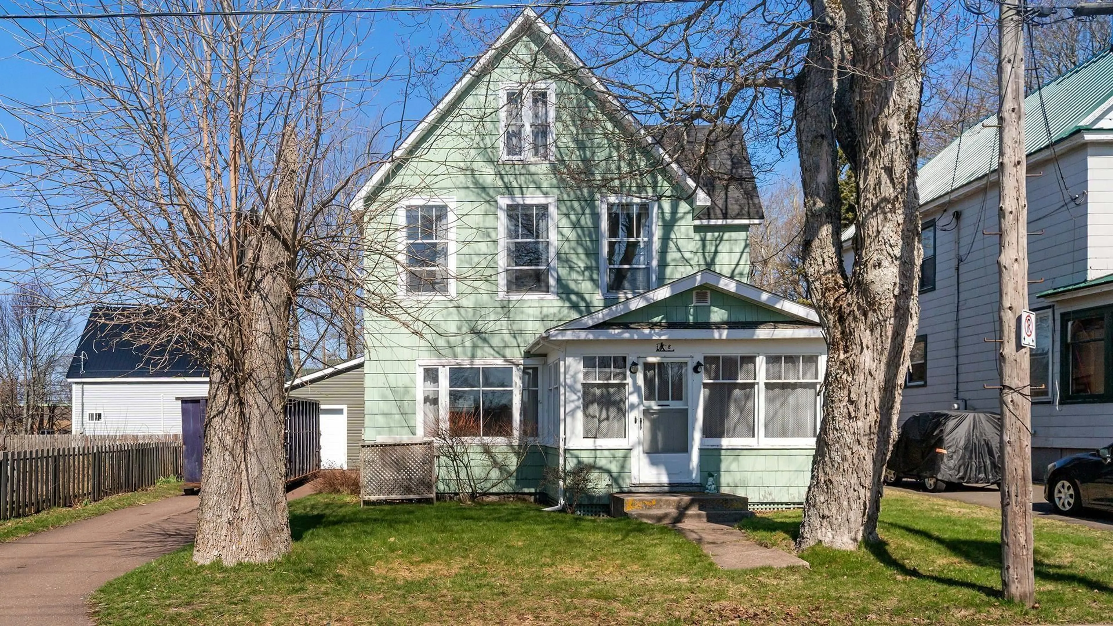 Home with vinyl exterior material, street for 8 Robie St, Amherst Nova Scotia B4H 2C6