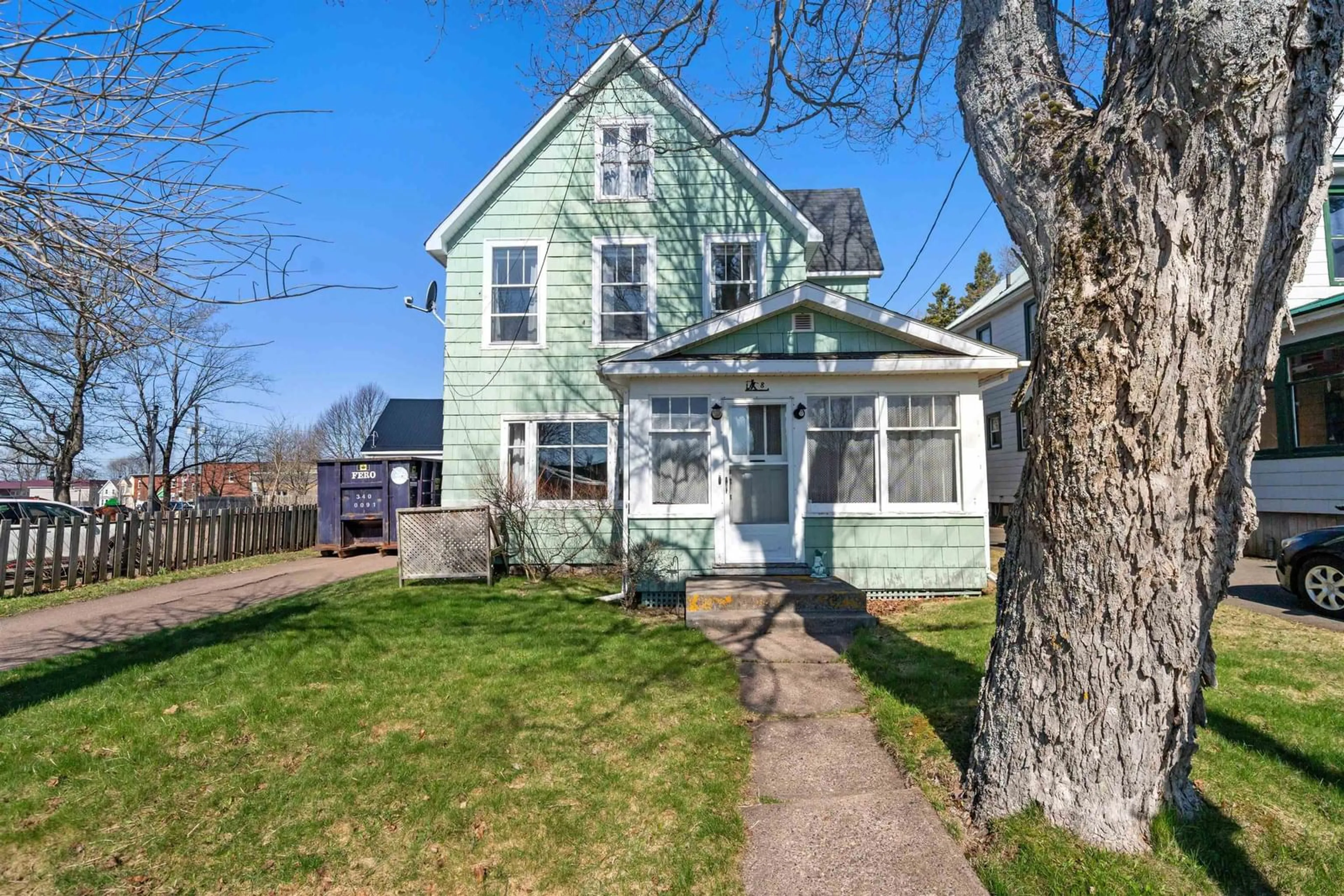 Home with vinyl exterior material, street for 8 Robie St, Amherst Nova Scotia B4H 2C6