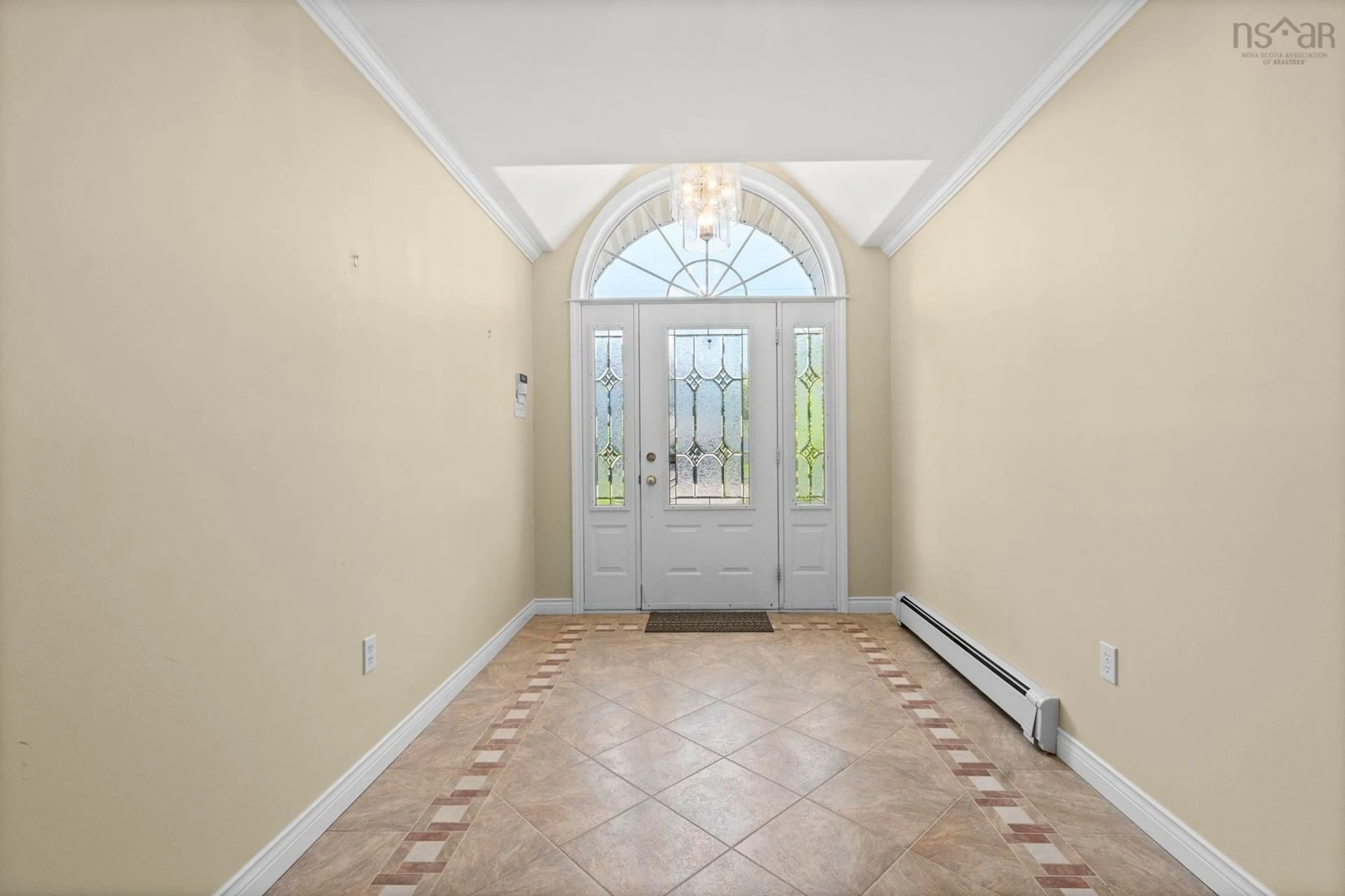 Indoor entryway for 152 Roxbury Cres, Halifax Nova Scotia B3M 4T1