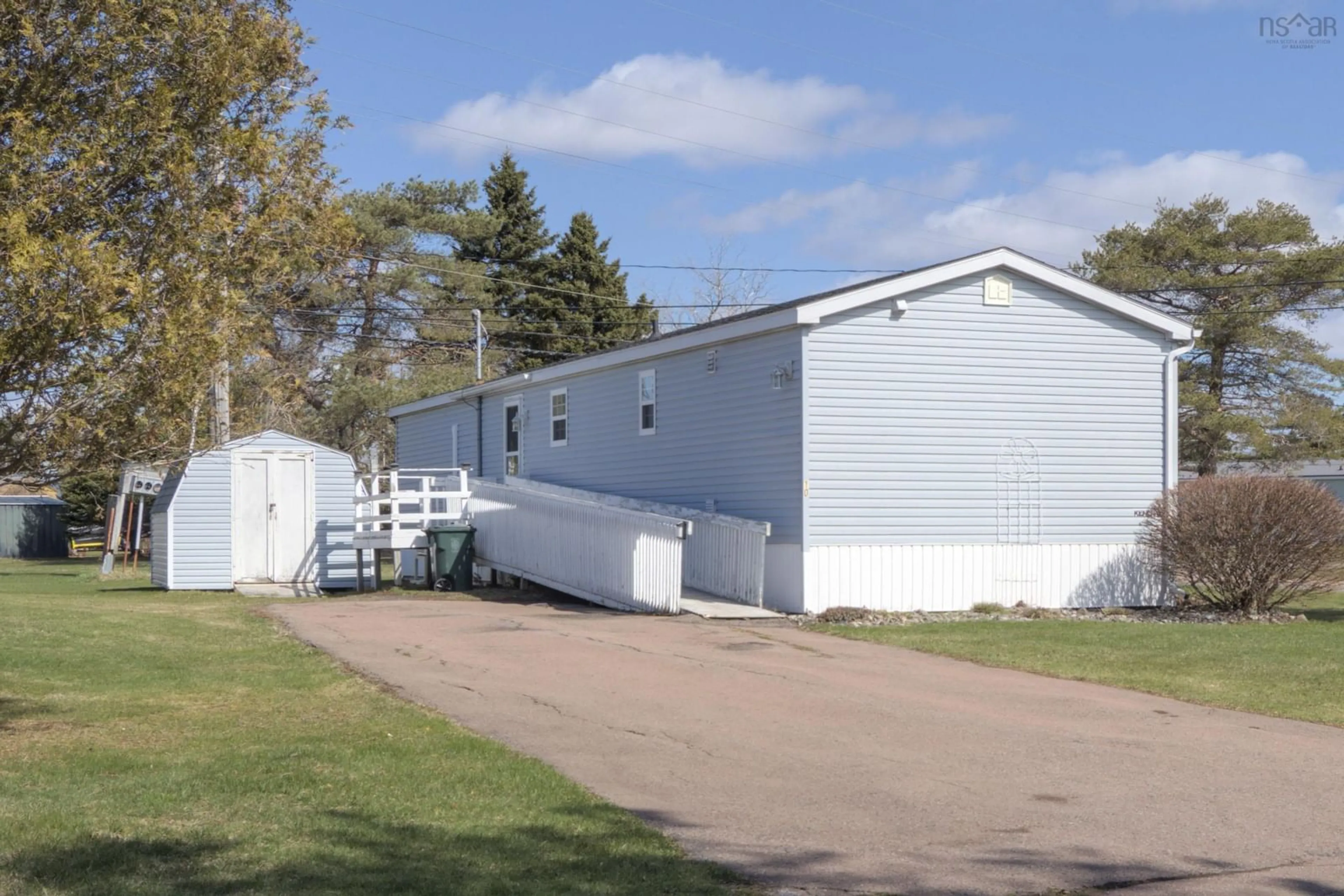 Unknown for 10 Lorne Cres, Amherst Nova Scotia B4H 4B6