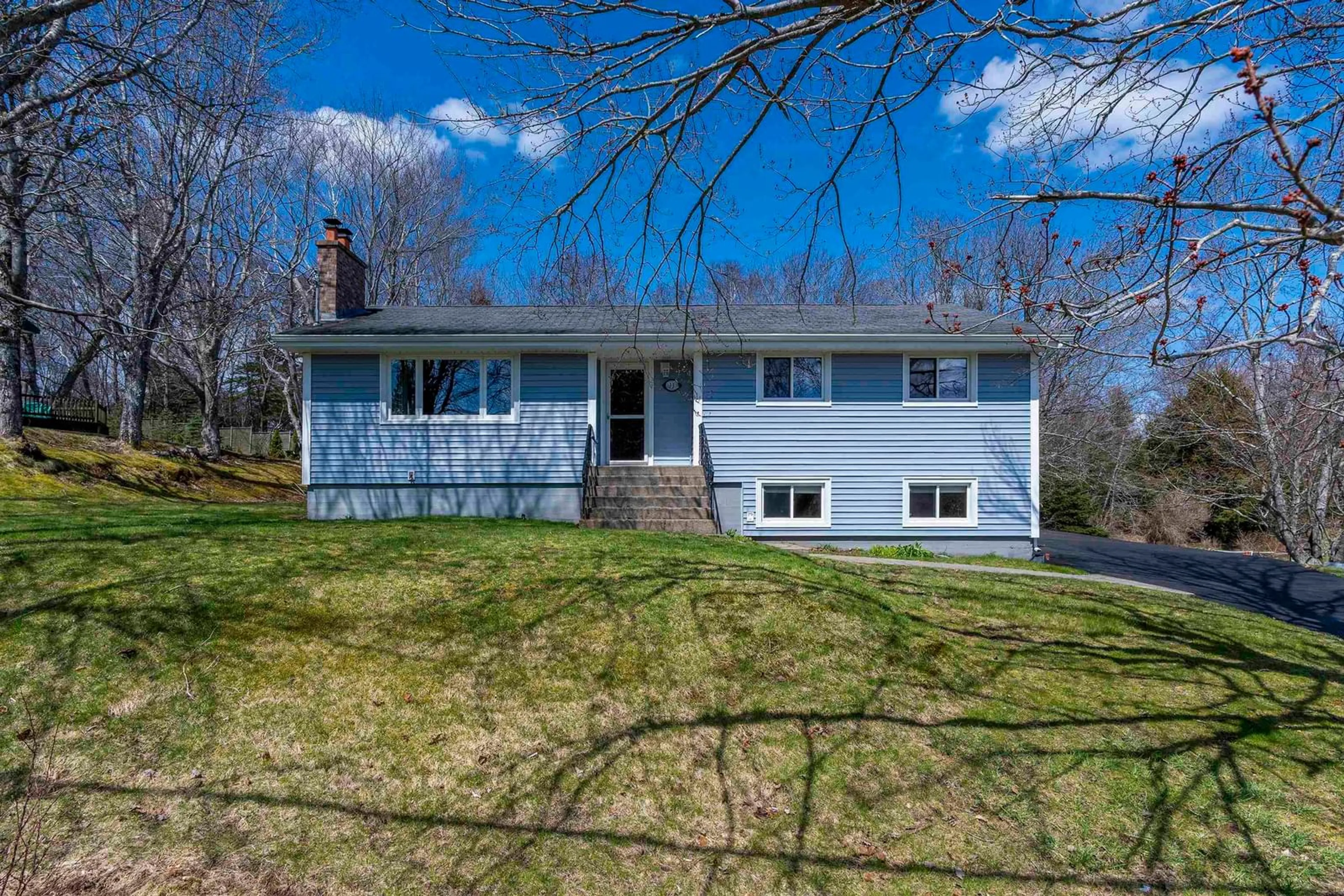 A pic from outside/outdoor area/front of a property/back of a property/a pic from drone, street for 33 Rosewood Ave, Timberlea Nova Scotia B3T 1C6