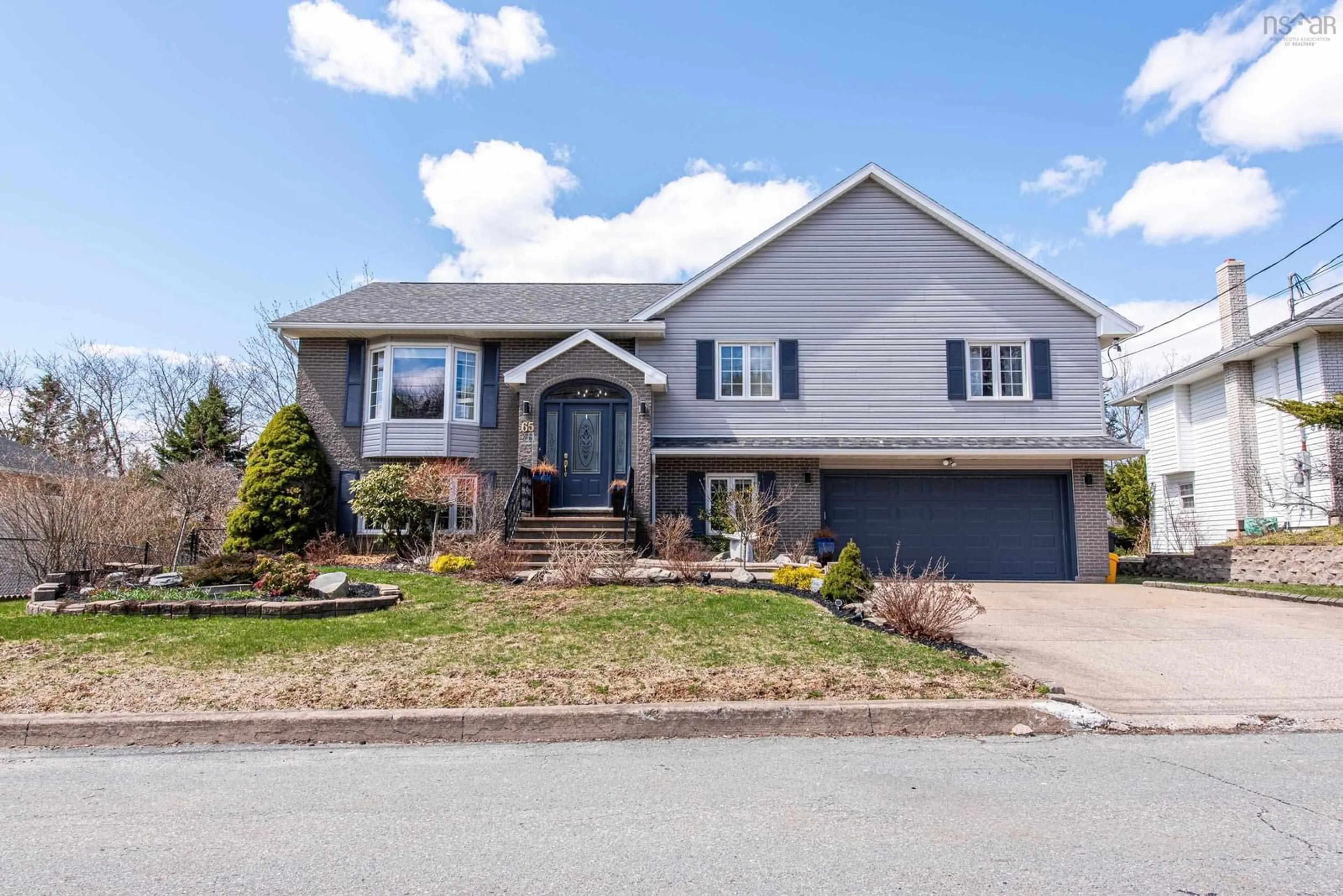 Home with vinyl exterior material, street for 65 Appian Way, Dartmouth Nova Scotia B2X 3G4