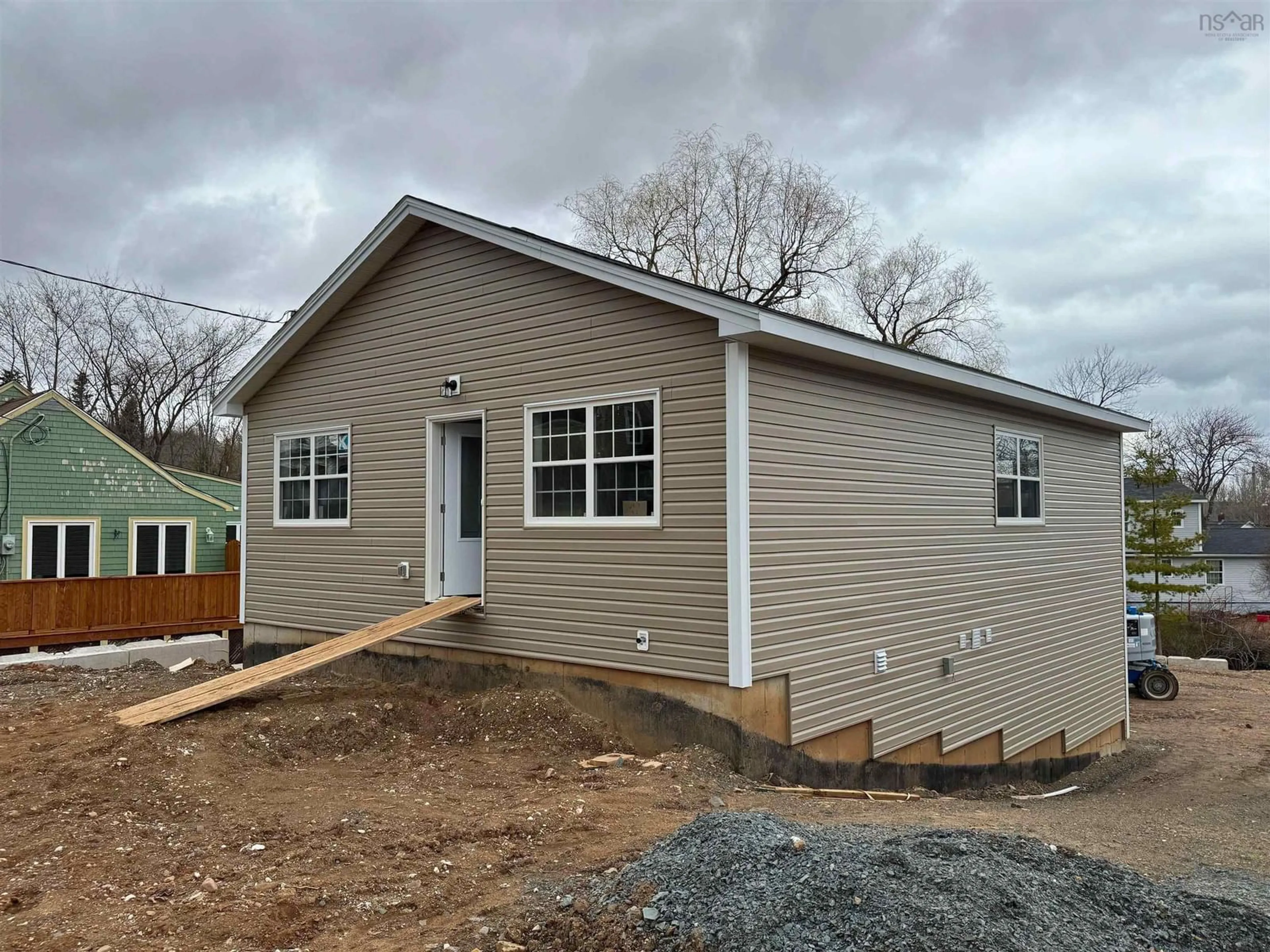 Home with vinyl exterior material, building for 32 Willow St #Lot WS-1, Hantsport Nova Scotia B0P 1P0