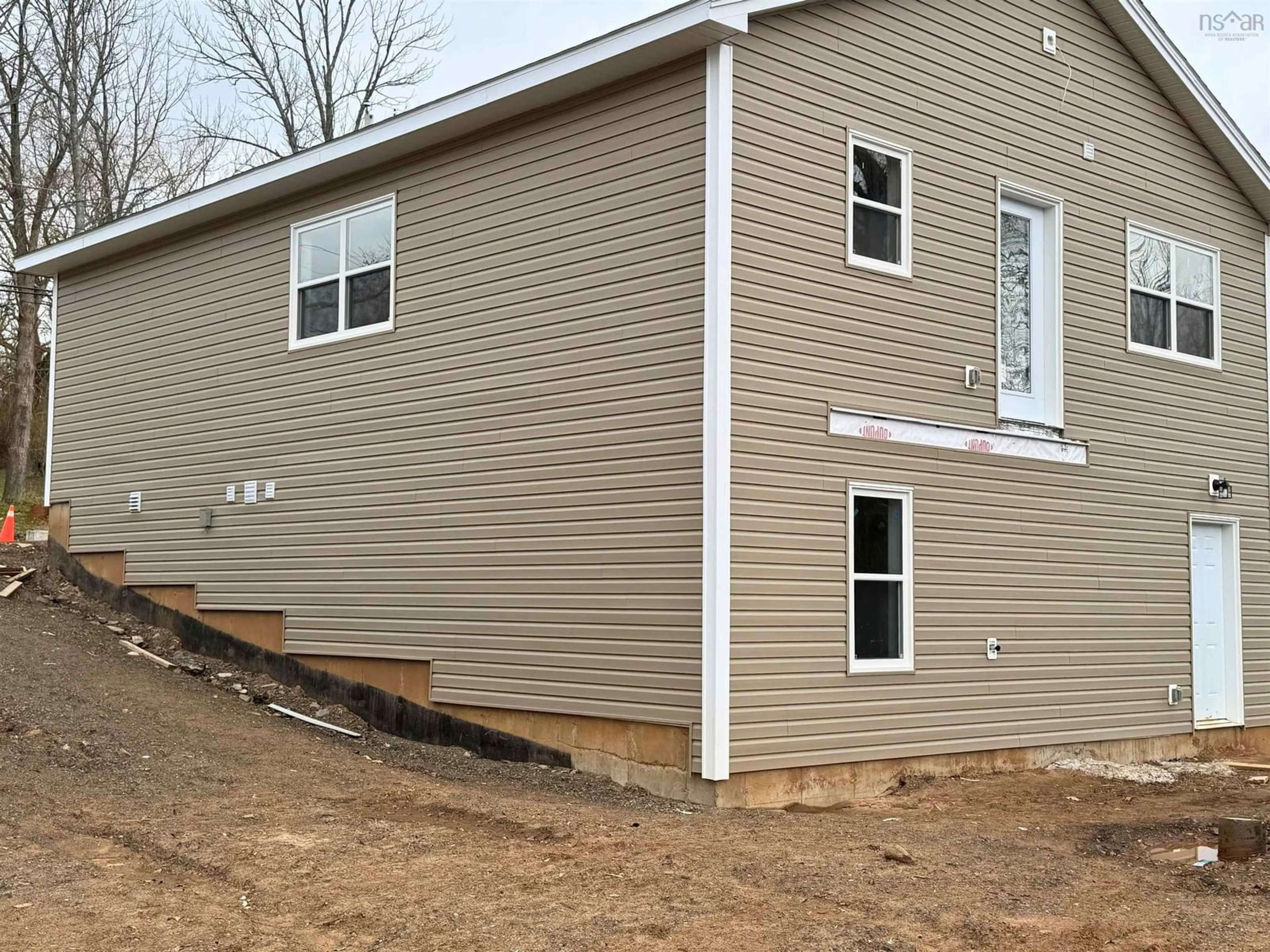 Home with vinyl exterior material, building for 32 Willow St #Lot WS-1, Hantsport Nova Scotia B0P 1P0