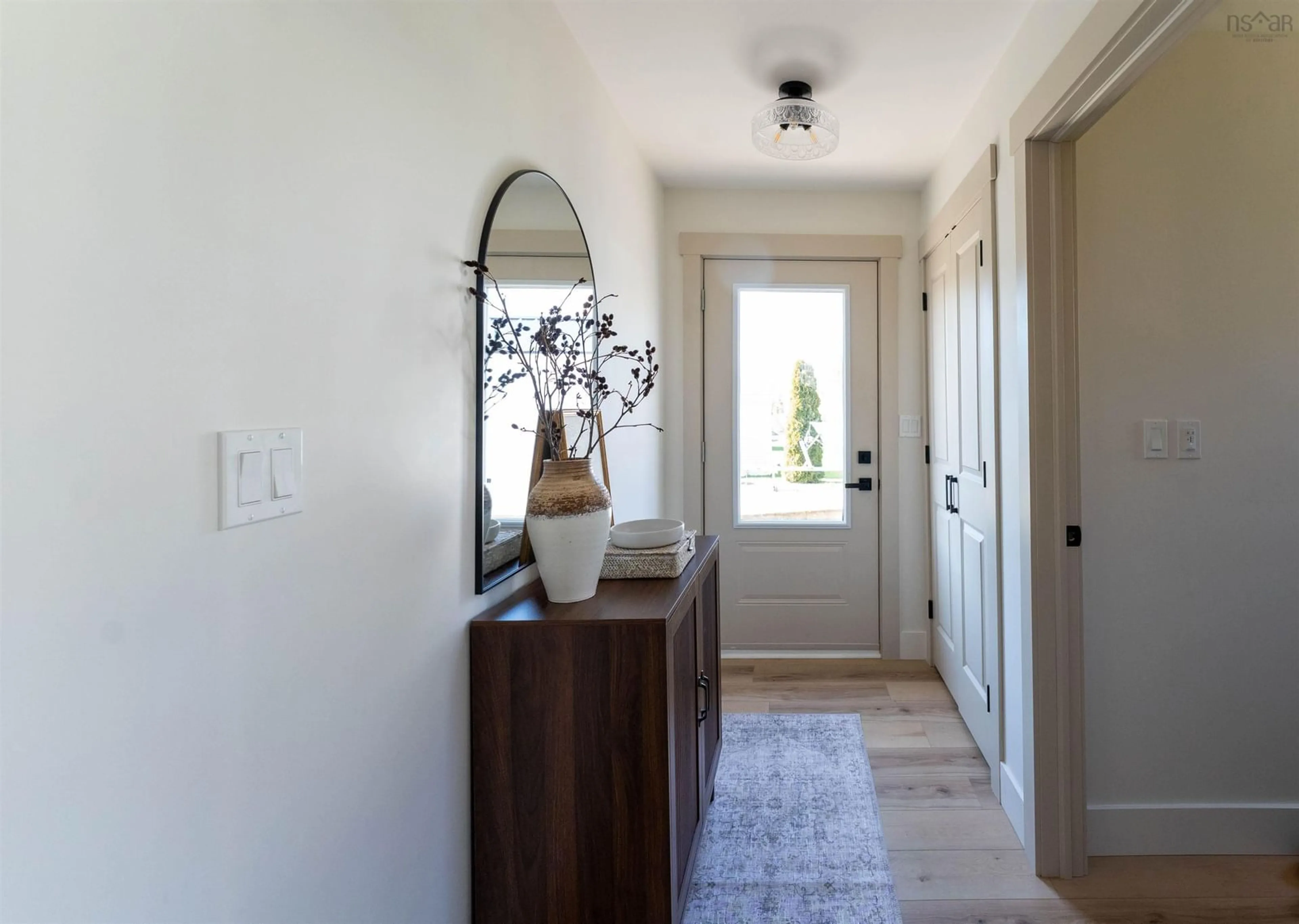 Indoor entryway for 45 Mill Run, Kentville Nova Scotia B4N 5G4