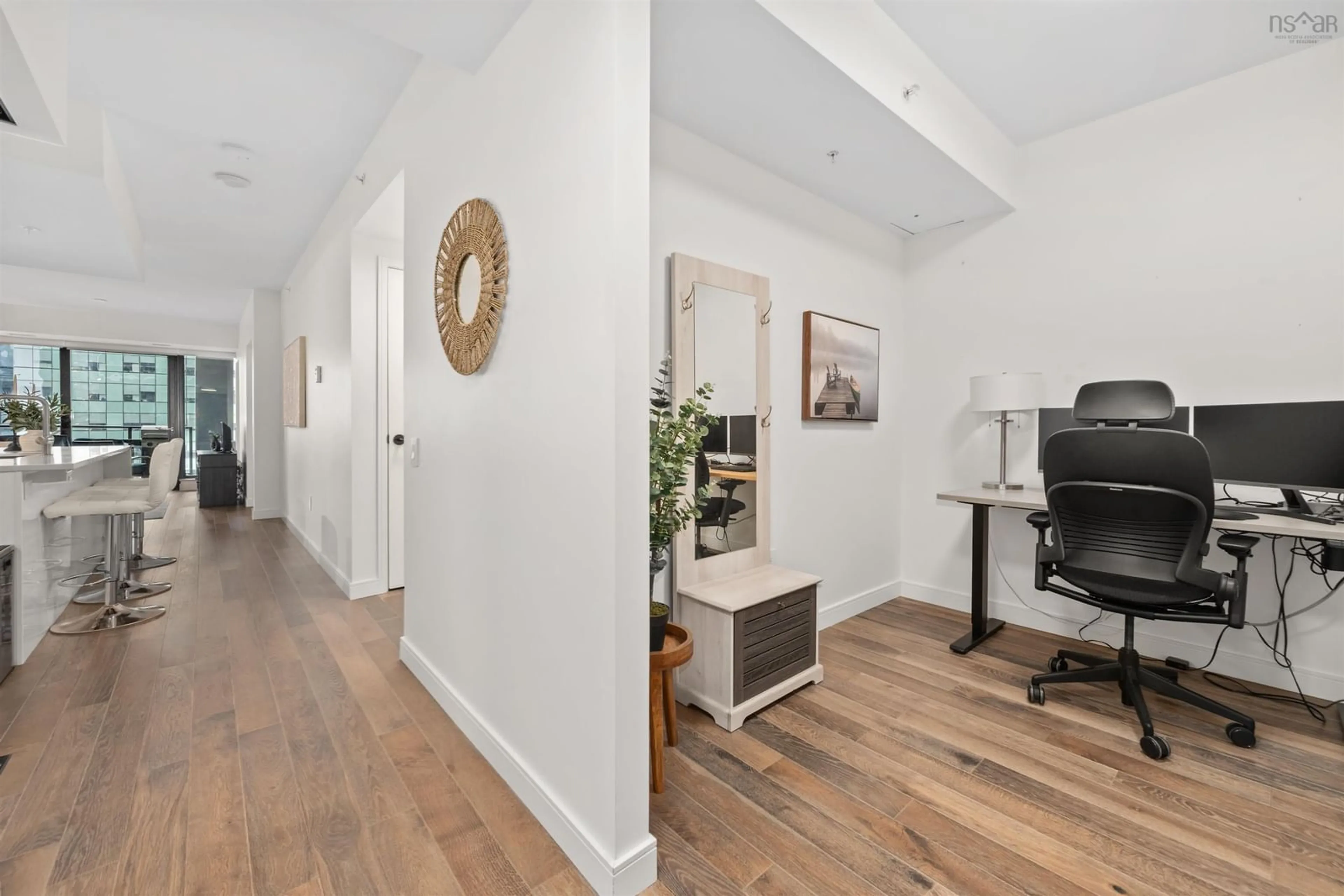 Indoor entryway for 1650 Granville St #1501, Halifax Nova Scotia B3J 0E1