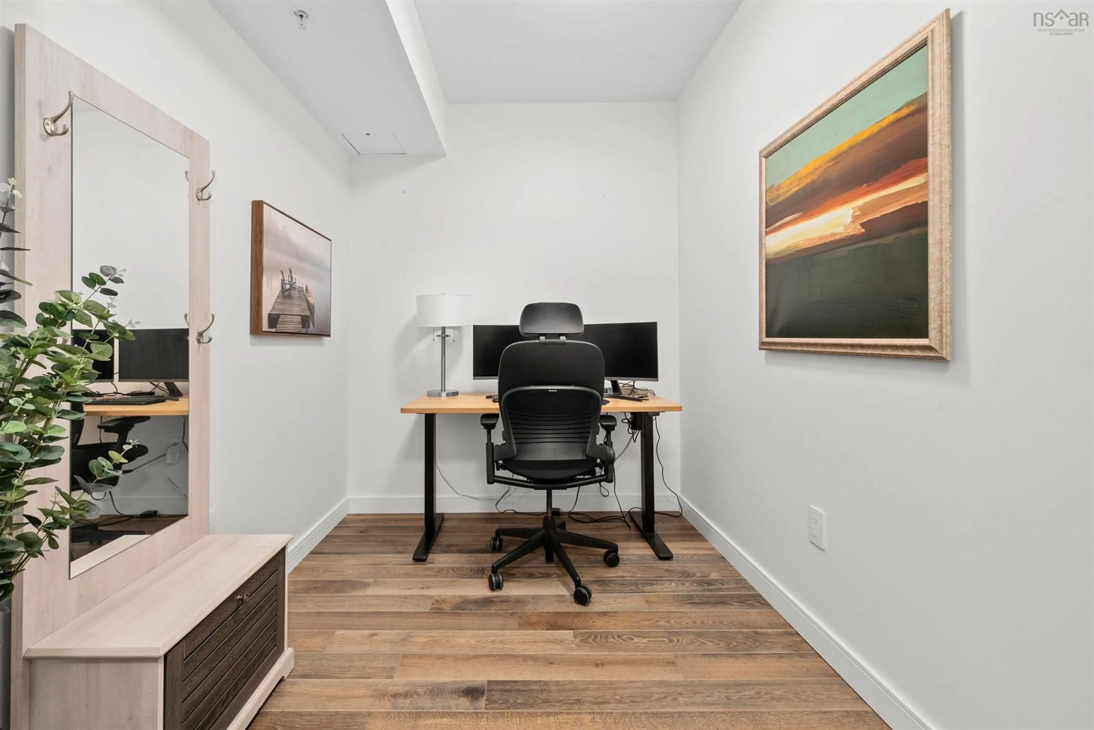 A pic of a room for 1650 Granville St #1501, Halifax Nova Scotia B3J 0E1