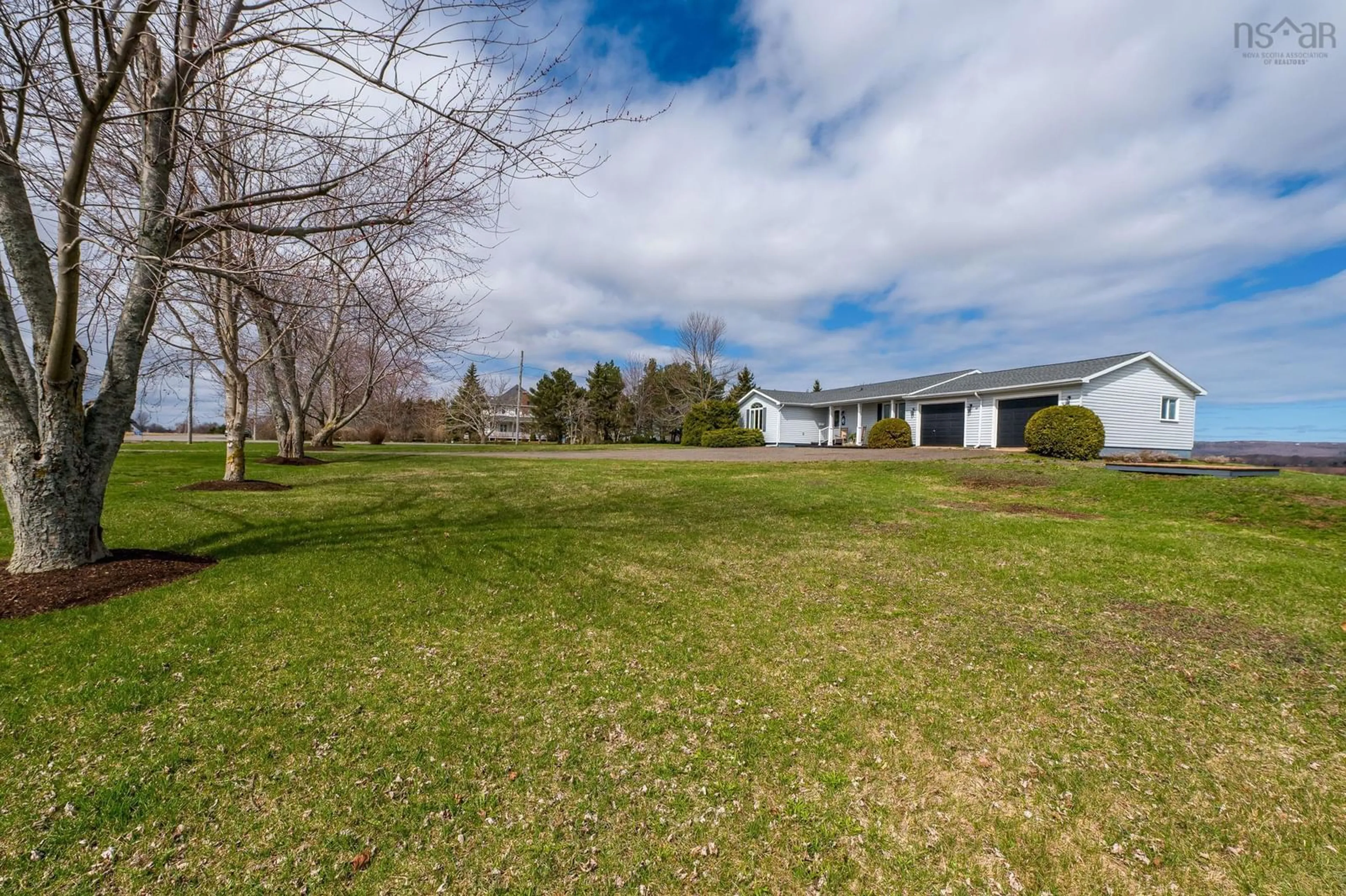 A pic from outside/outdoor area/front of a property/back of a property/a pic from drone, unknown for 789 Canard St, Lower Canard Nova Scotia B0P 1T0