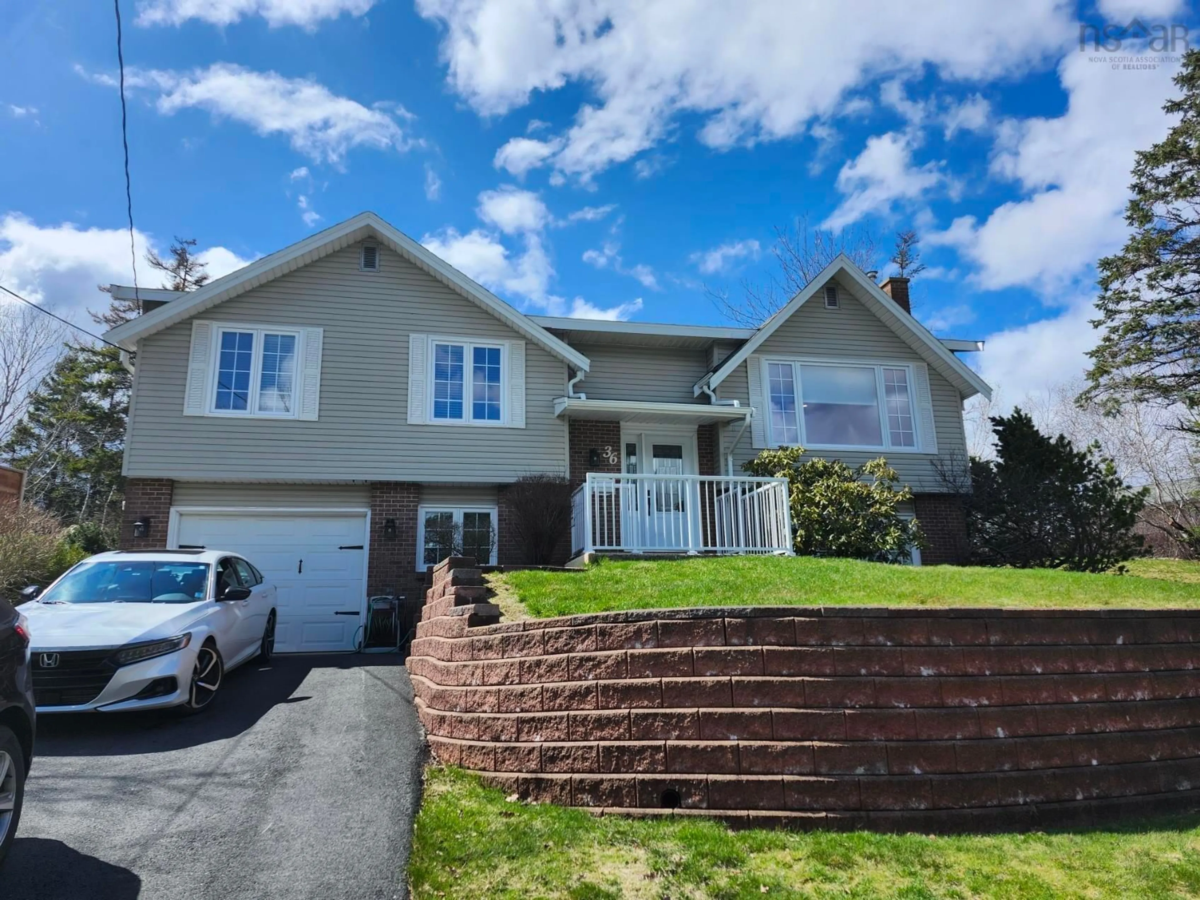 Home with vinyl exterior material, unknown for 36 Horizon Rd, Bedford Nova Scotia B4A 3N1