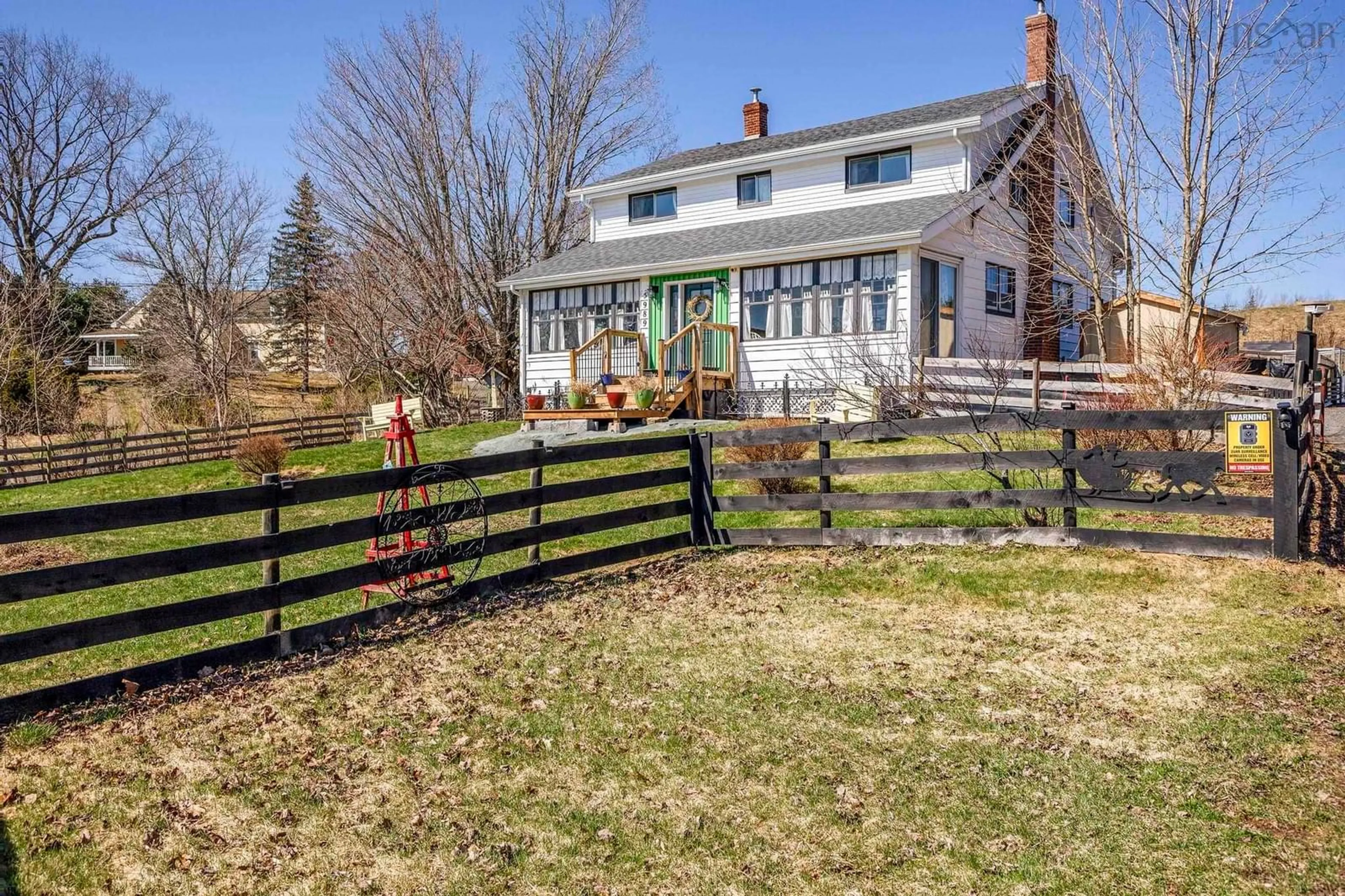 A pic from outside/outdoor area/front of a property/back of a property/a pic from drone, unknown for 5989 Stellarton Trafalgar Rd, Riverton Nova Scotia B0K 1S0