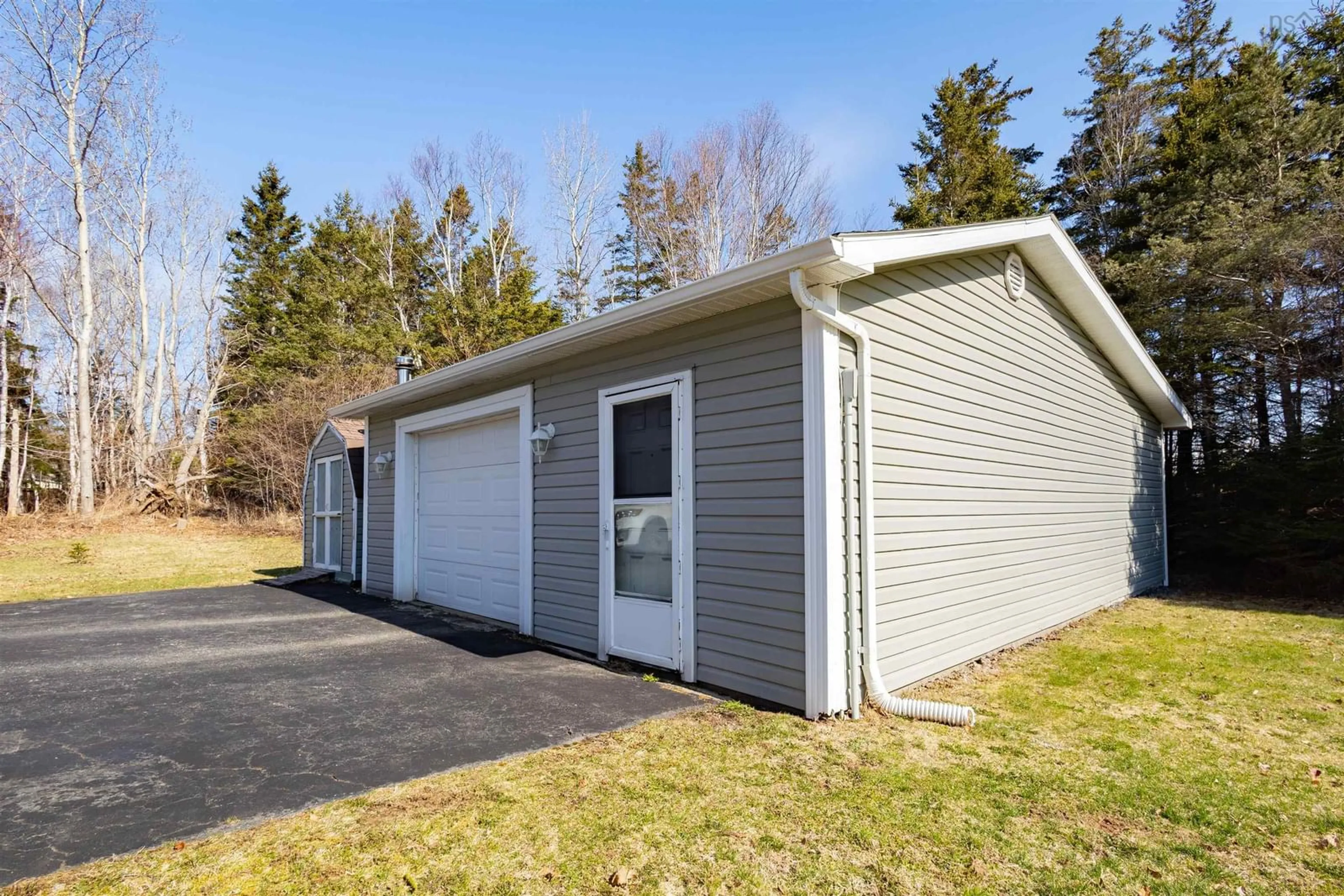 Shed for Hts, Sydney Nova Scotia B1L 1G9