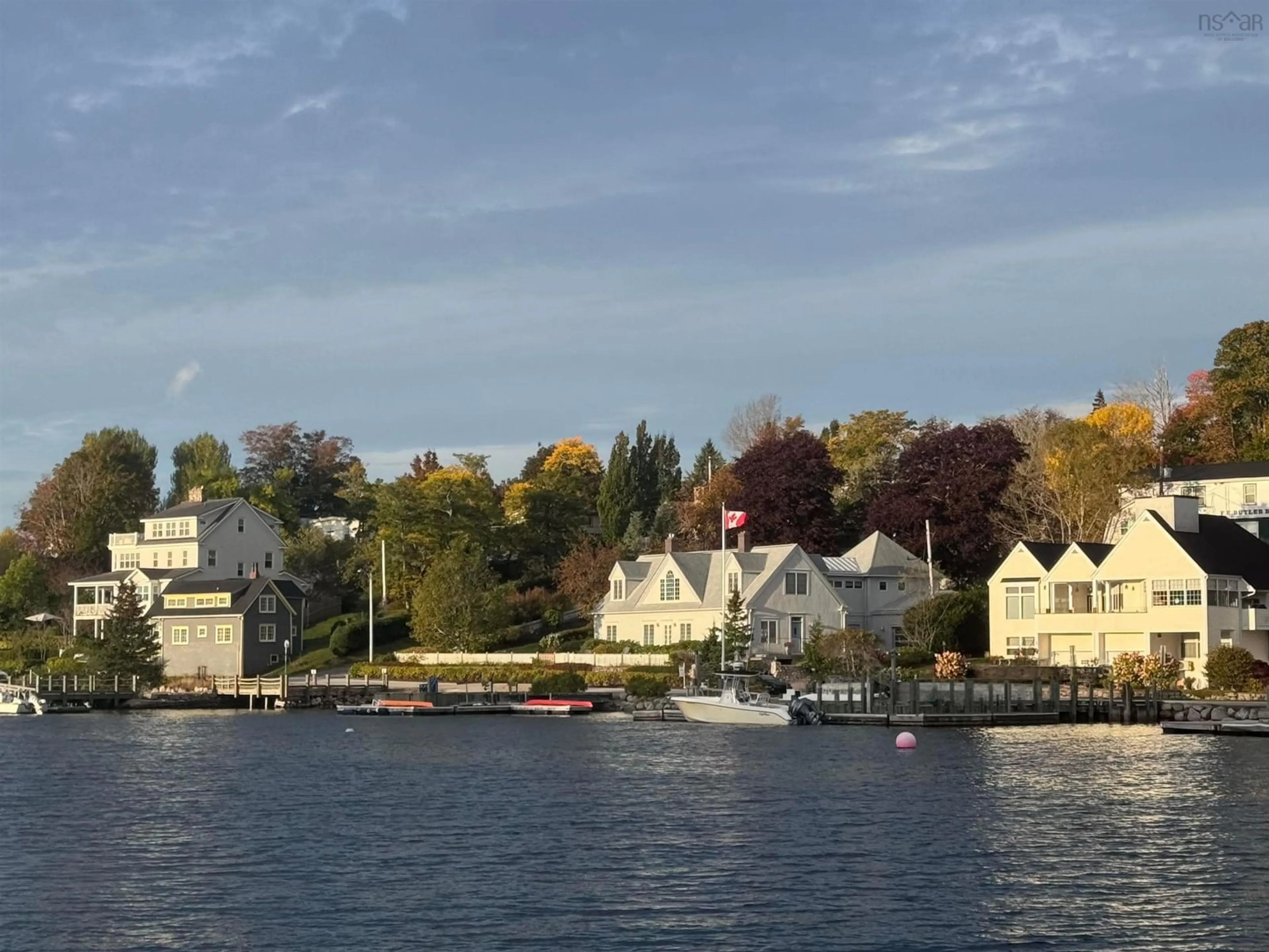 Blurry image for 67 Water St, Chester Nova Scotia B0J 1J0