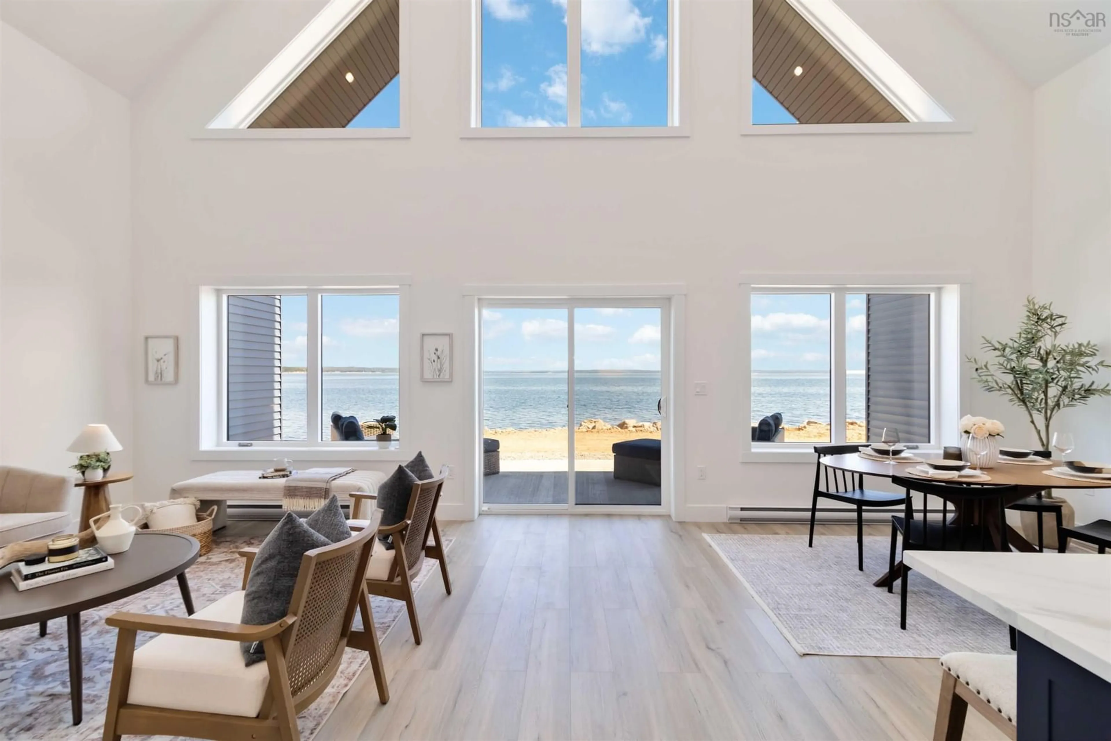 Unknown for 16 Compass Cove Crt, Fox Point Nova Scotia B0J 1T0