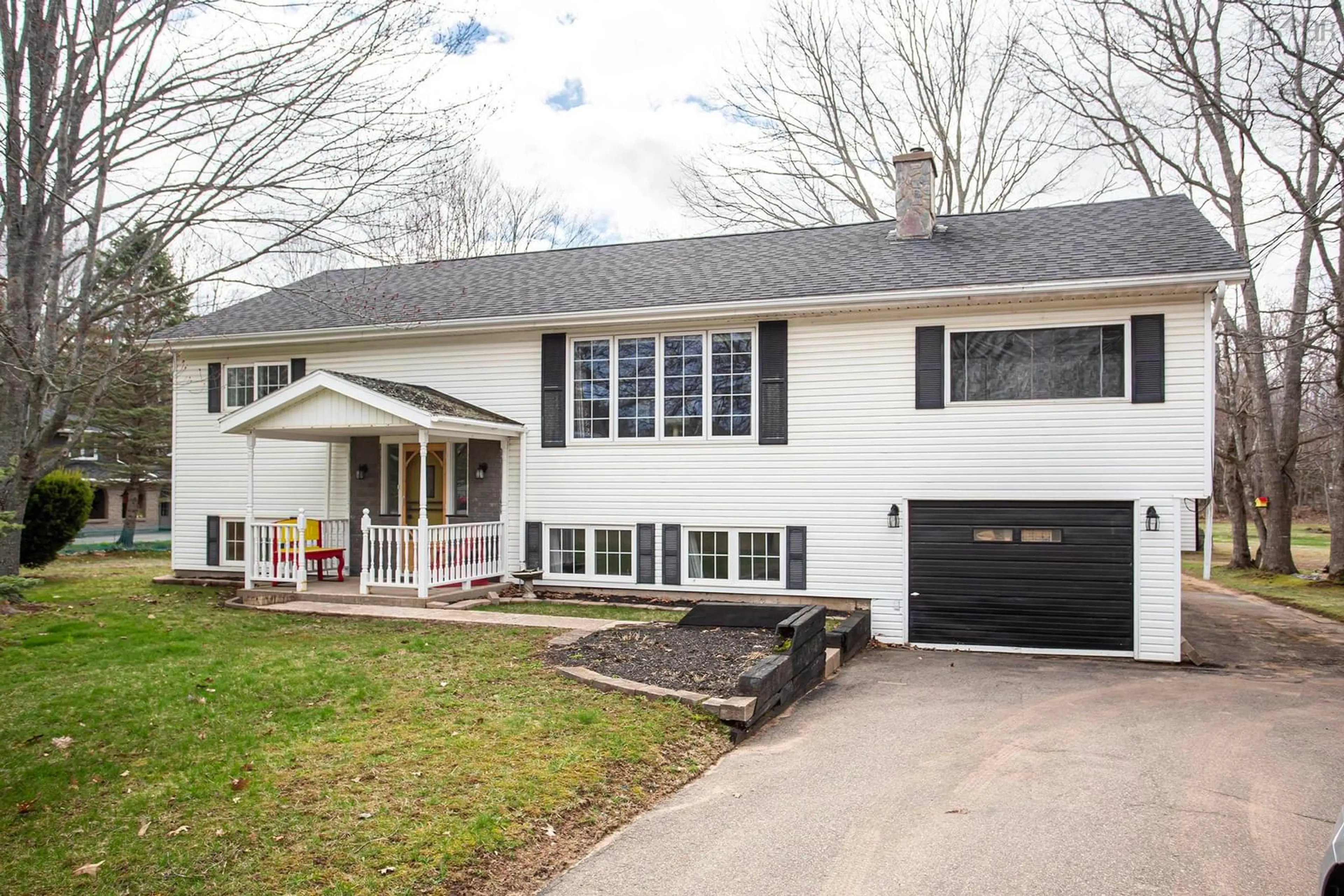 Home with vinyl exterior material, street for 10456 Highway 201, Meadowvale Nova Scotia B0P 1R0