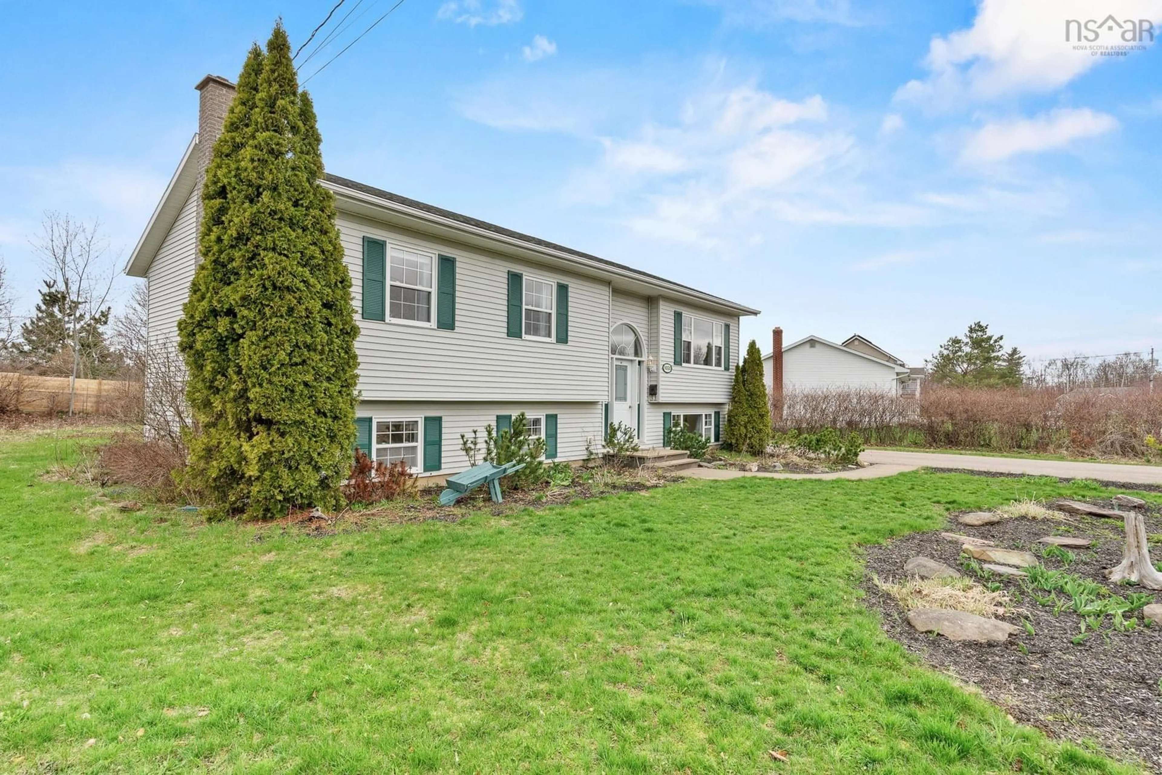 Unknown for 1030 Club Cres, New Minas Nova Scotia B4N 4Z5